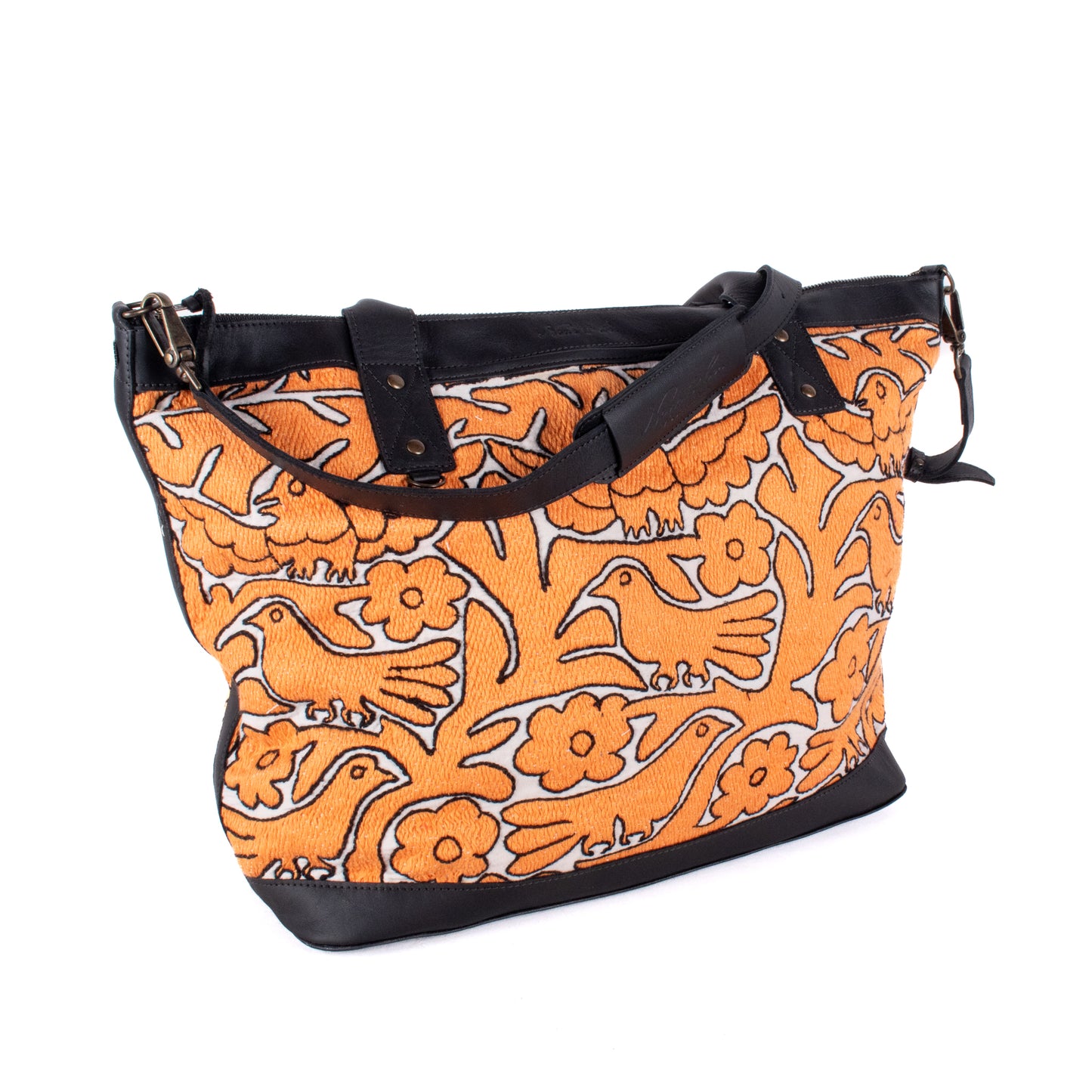 PERFECT OVERNIGHTER - OTOMÍ TEXTILE - BLACK - NO. 18193