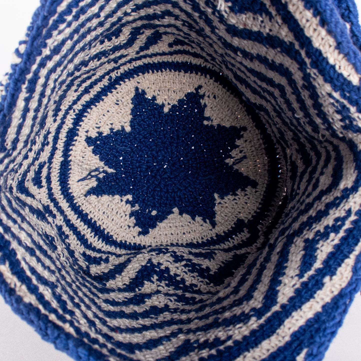 CROCHETED SHOULDER BAG - NO. 18227