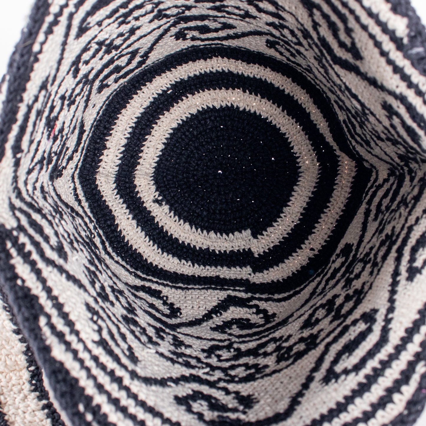 CROCHETED SHOULDER BAG - NO. 18228