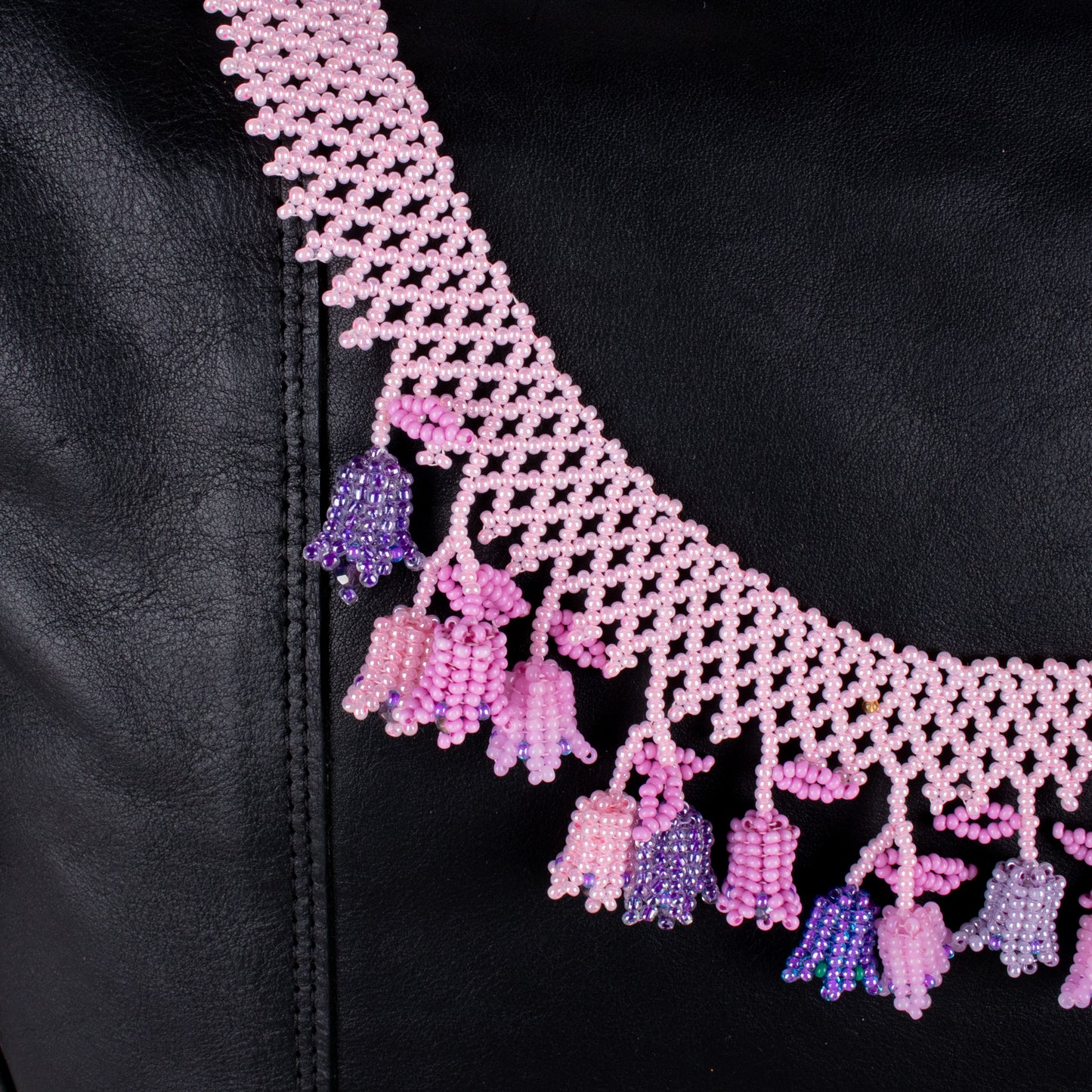 BEADED TULIPS BAG NECKLACE - NO. 18250