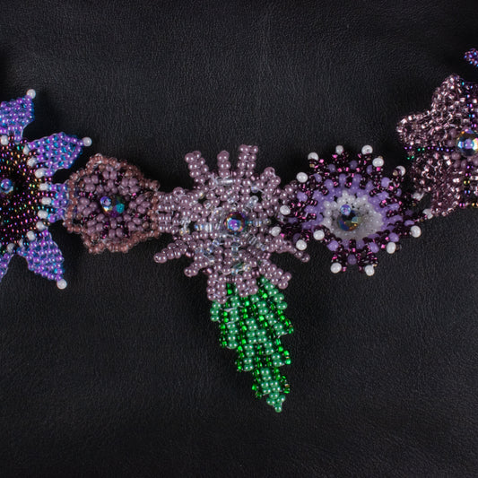 BEADED FLORAL BAG NECKLACE - NO. 18286