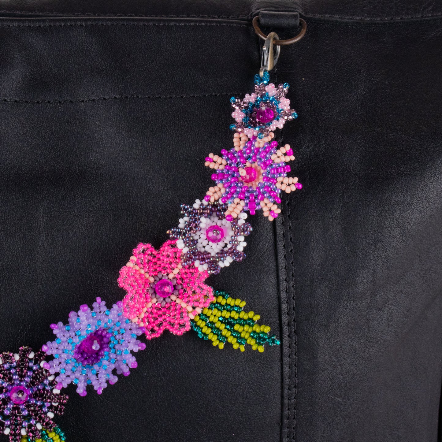 BEADED FLORAL BAG NECKLACE - NO. 19764