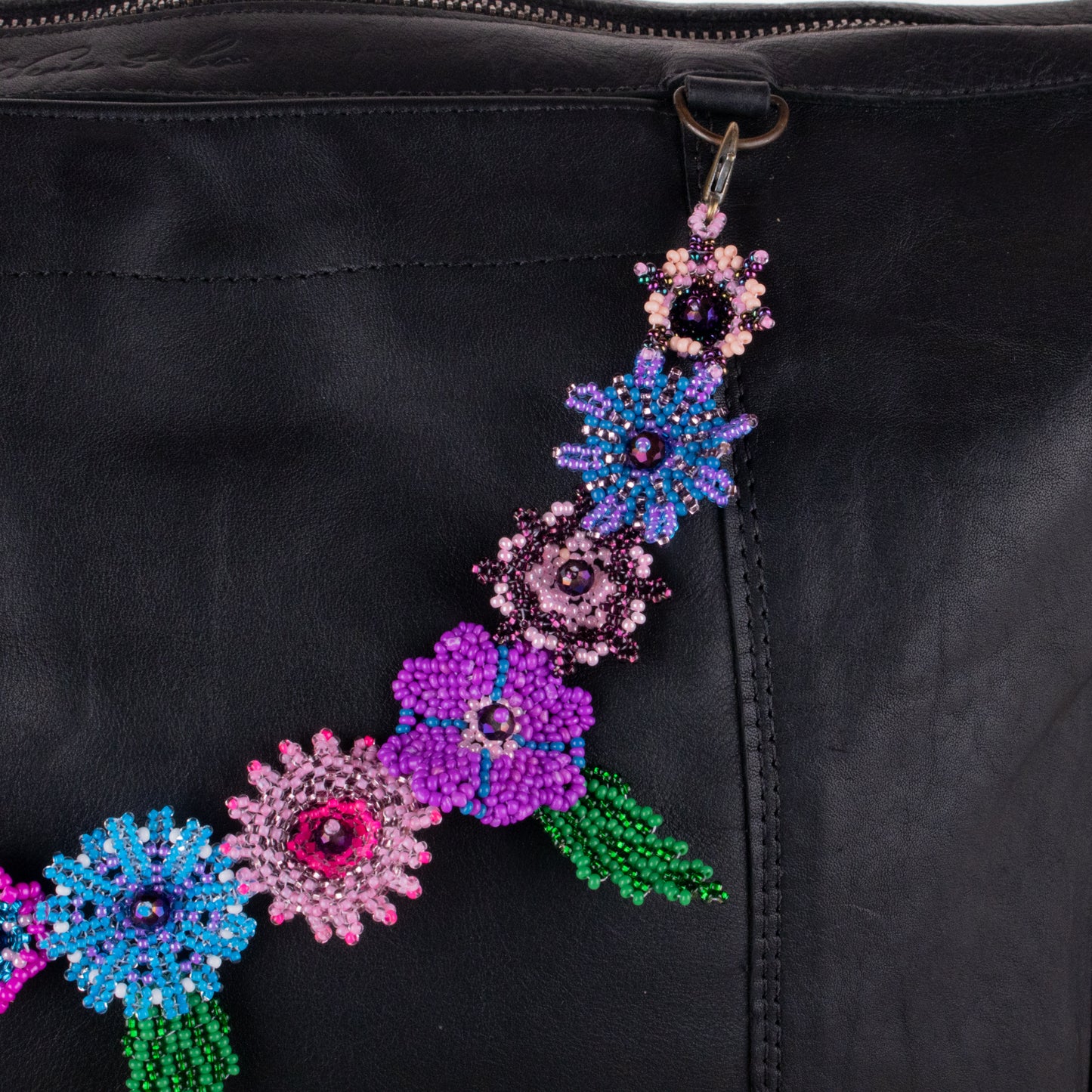 BEADED FLORAL BAG NECKLACE - NO. 19765