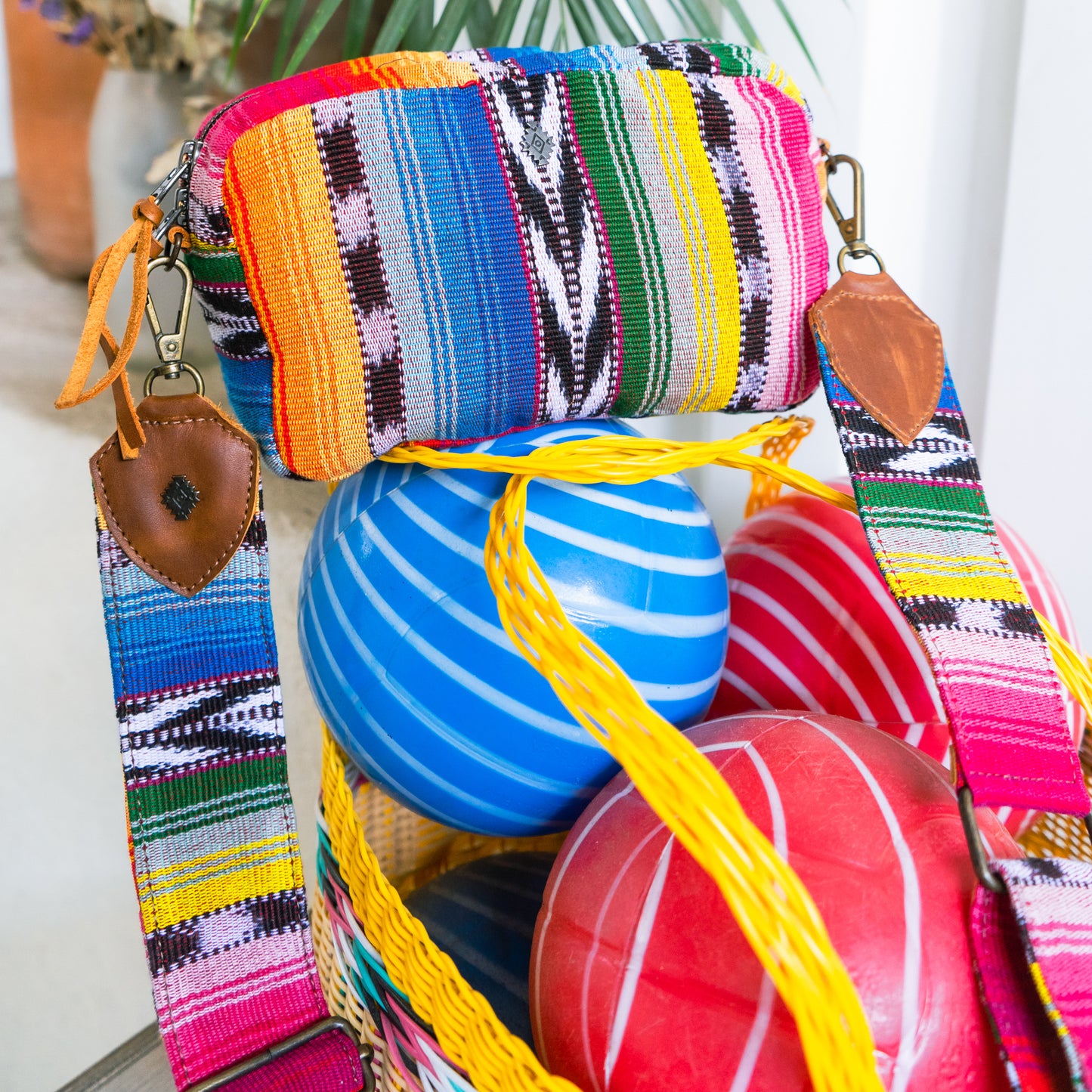 ADJUSTABLE WIDE STRAP - ALOHA