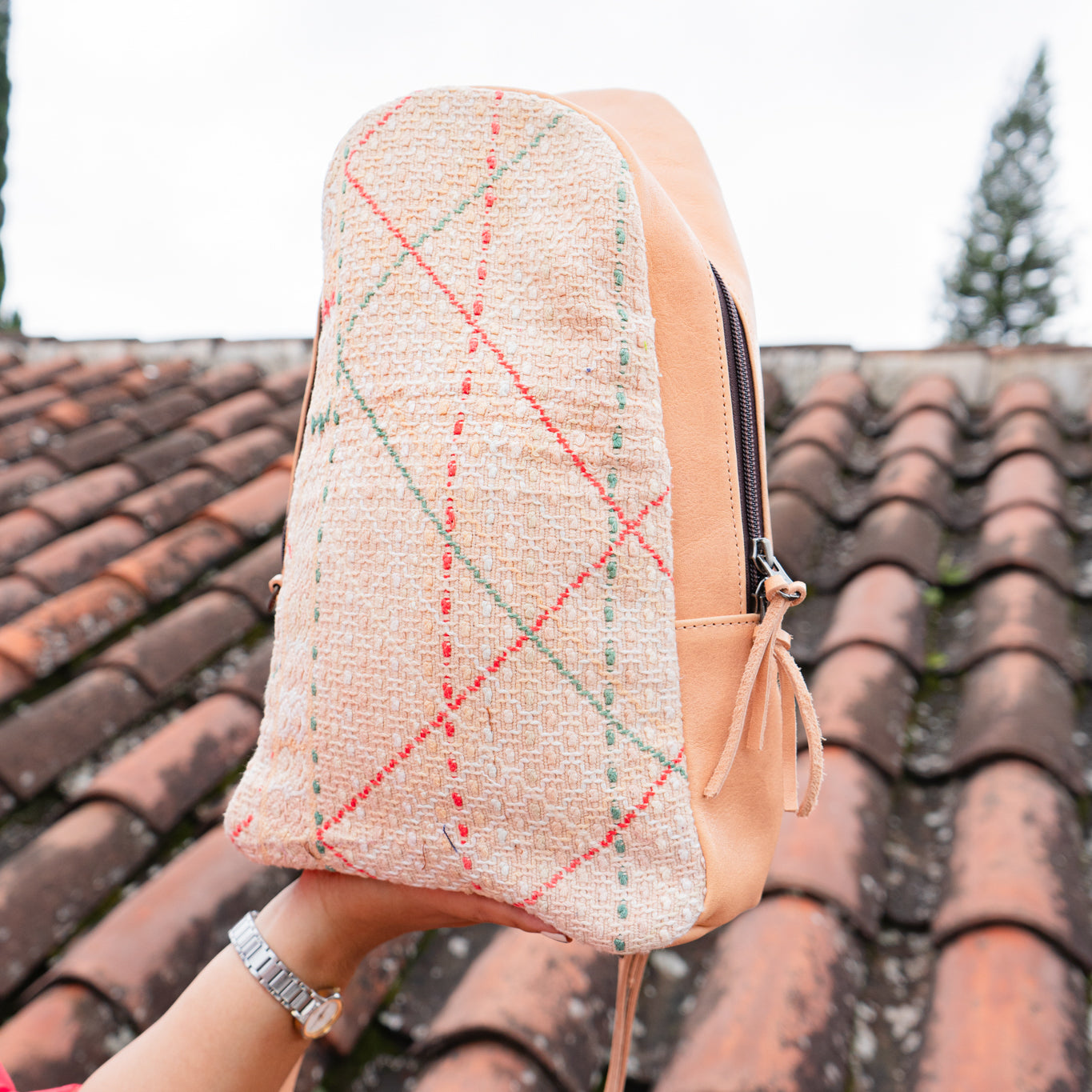 CROSSBODY SLING 2.0 - LARGE - OOAK HUIPIL - APRICOT - NO. 13036