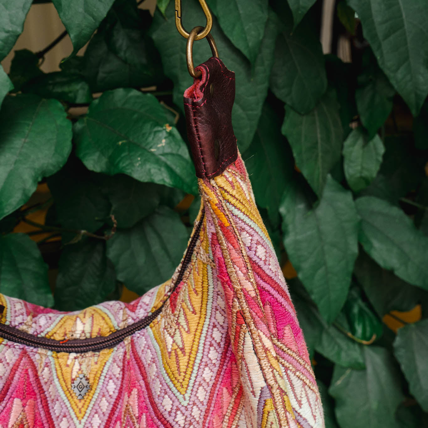 BOHO SADDLE BAG - OOAK HUIPIL - VINO TINTO - NO. 15936
