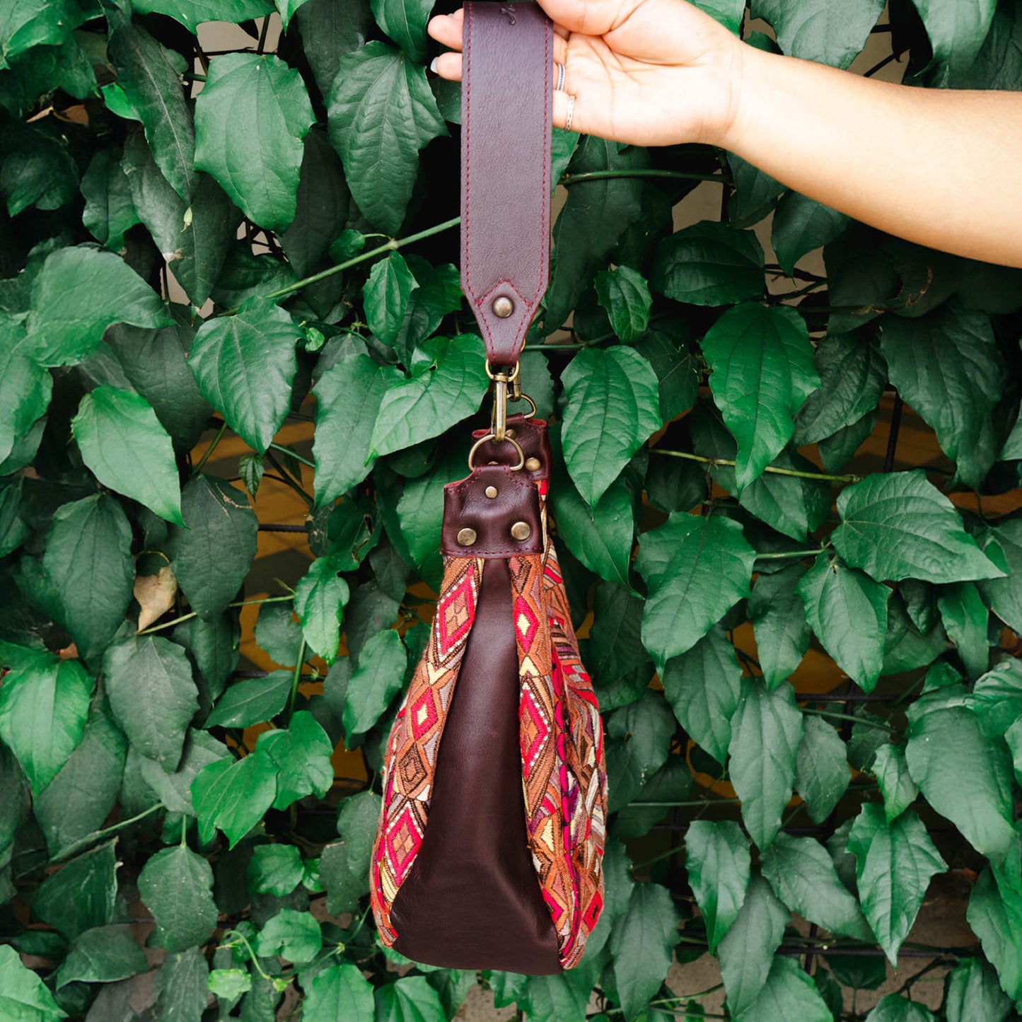 LARGE BOHO SADDLE BAG - OOAK HUIPIL - VINO TINTO - NO. 15932