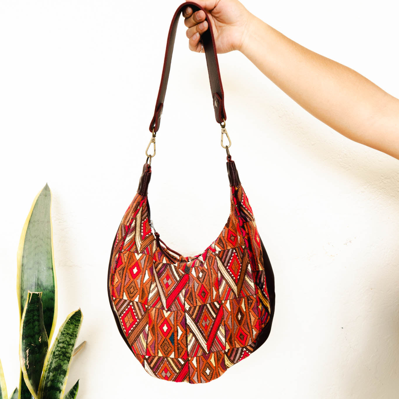 LARGE BOHO SADDLE BAG - OOAK HUIPIL - VINO TINTO - NO. 15932