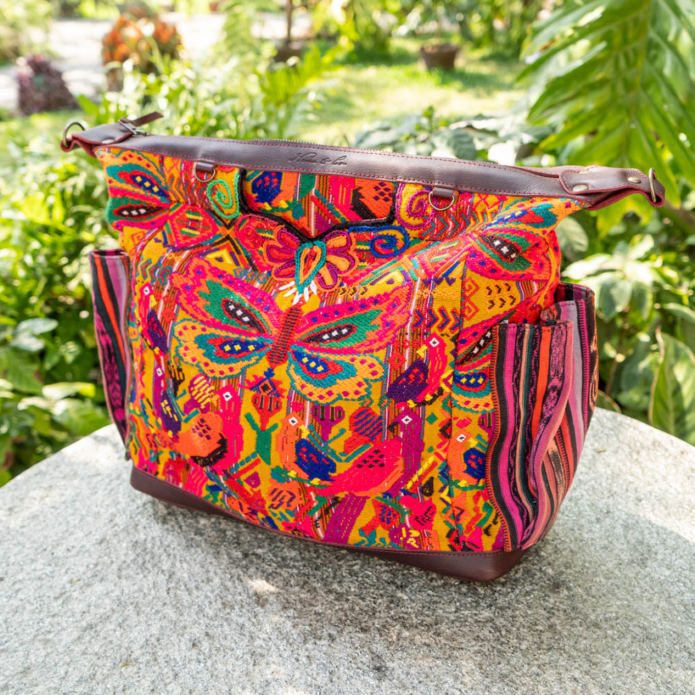 BEATRIZ CDB - BUTTERFLY HUIPIL - VINO TINTO - NO. 15951