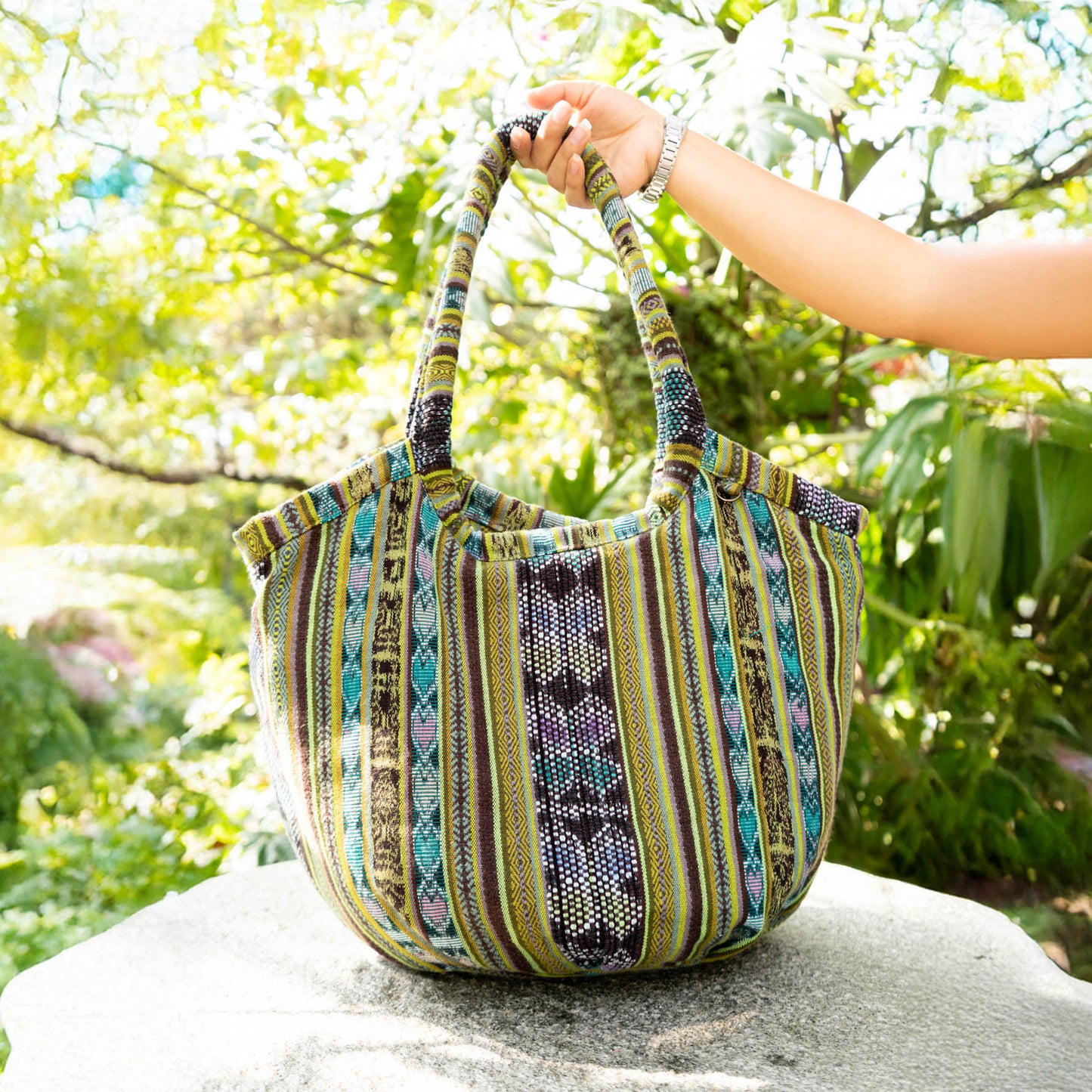 MEDIUM VOYAGER BAG - BUTTERFLY CORTE - NO. 15973