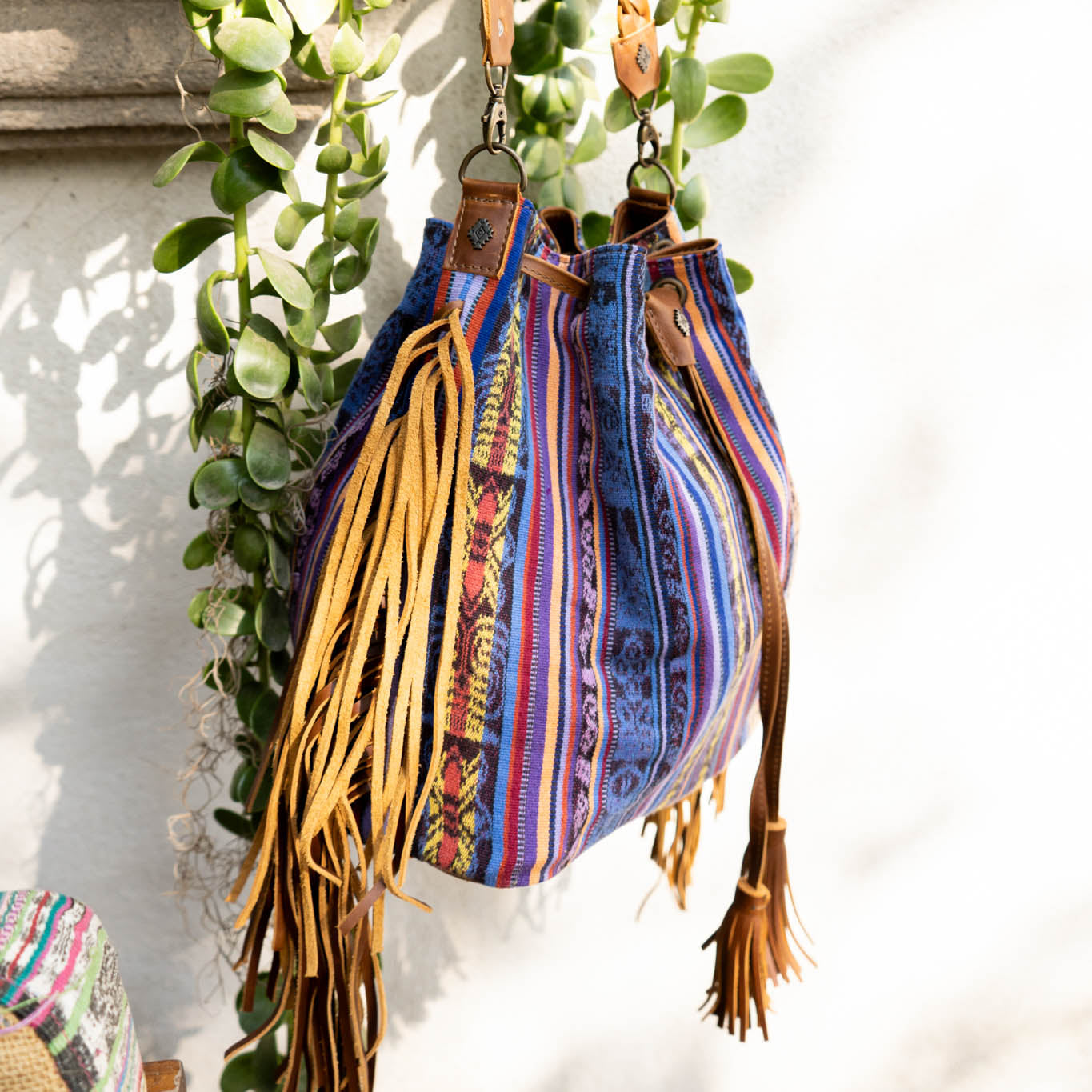DRAWSTRING BUCKET BAG - BUTTERFLY CORTE - CAFE - NO. 15956