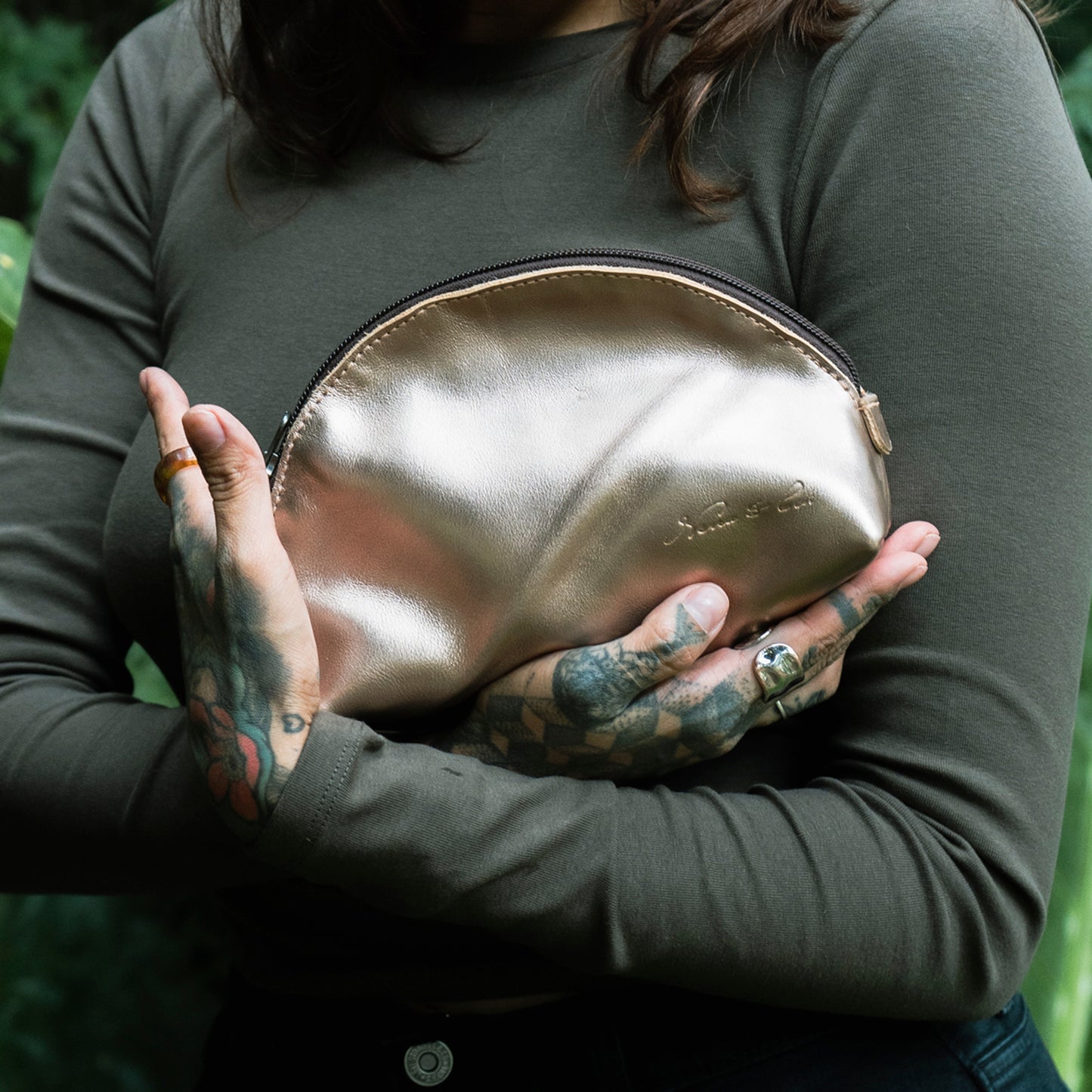 DOME CLUTCH - FULL LEATHER - METALLIC