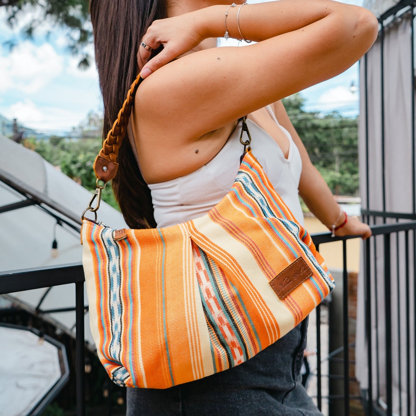 EXPEDITION BAG - SMALL - ARTISAN COLLECTION - SUNSHINE - CAFE LEATHER