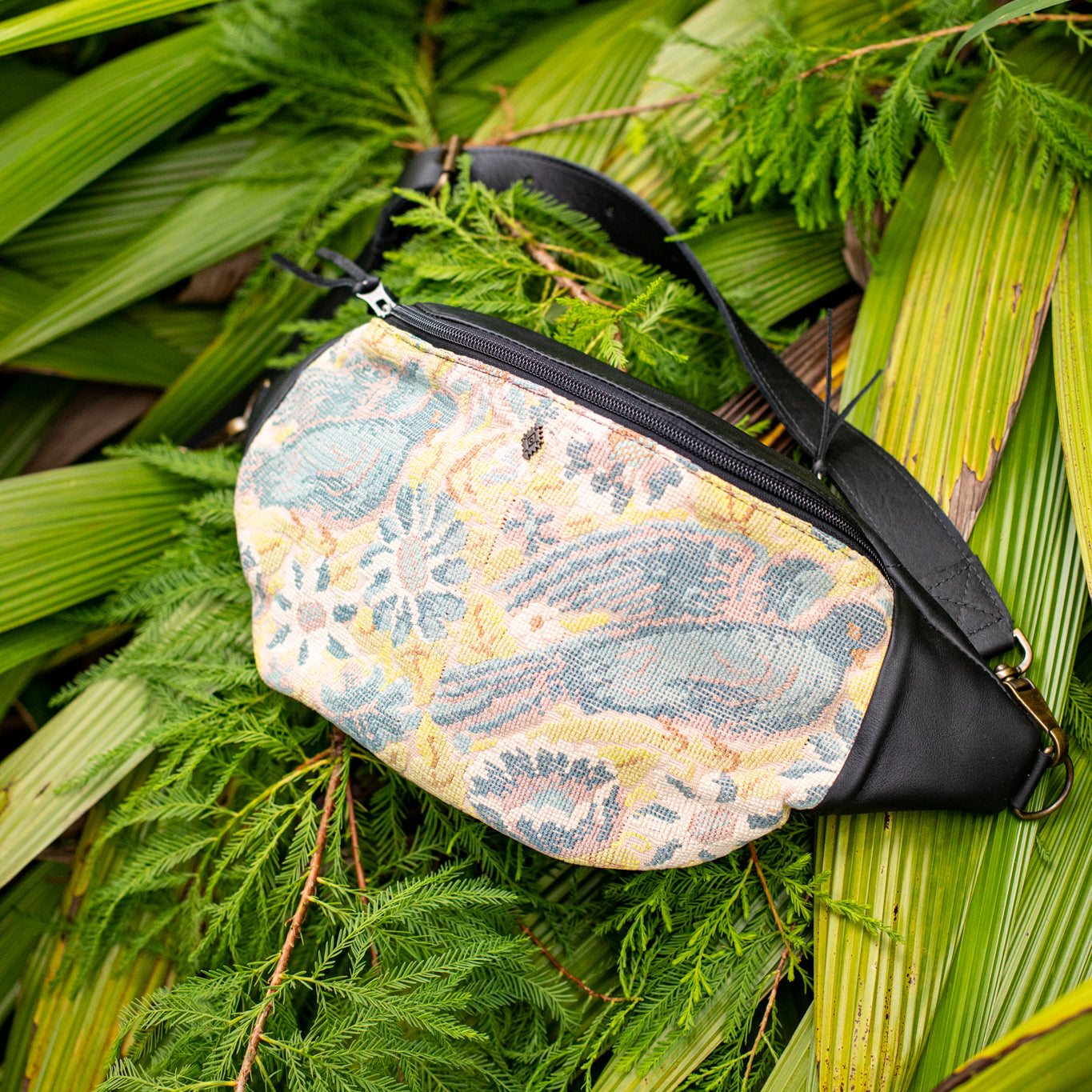EL DON MANNY PACK - OOAK HUIPIL - BLACK - NO. 17027