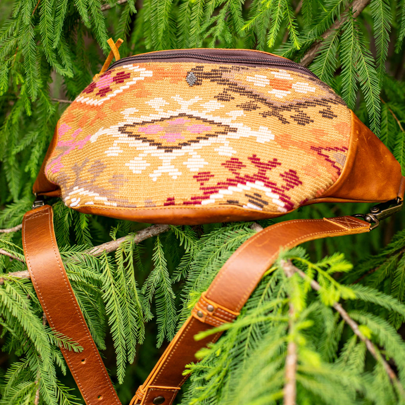 EL DON MANNY PACK - OOAK HUIPIL - CAFE - NO. 17020