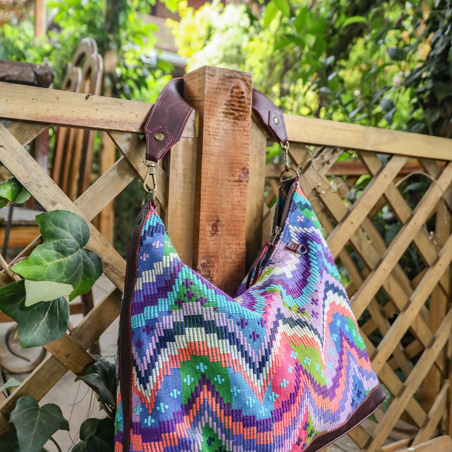 **SHIP WINDOW** PENELOPE BAG - H&S MOONS - VINO TINTO - NO. 201851