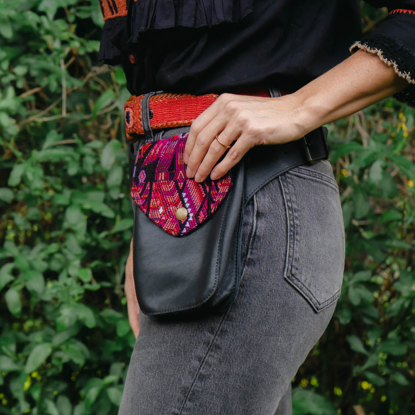 HIP SATCHEL - OOAK HUIPIL - BLACK - NO. 15304