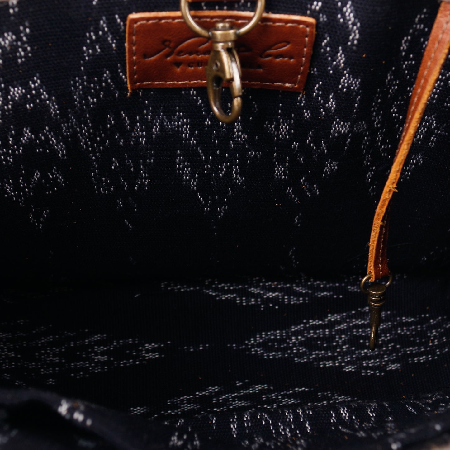 MEDIUM PERFECT TRAVEL TOTE - OOAK - CAFE - NO. 12789