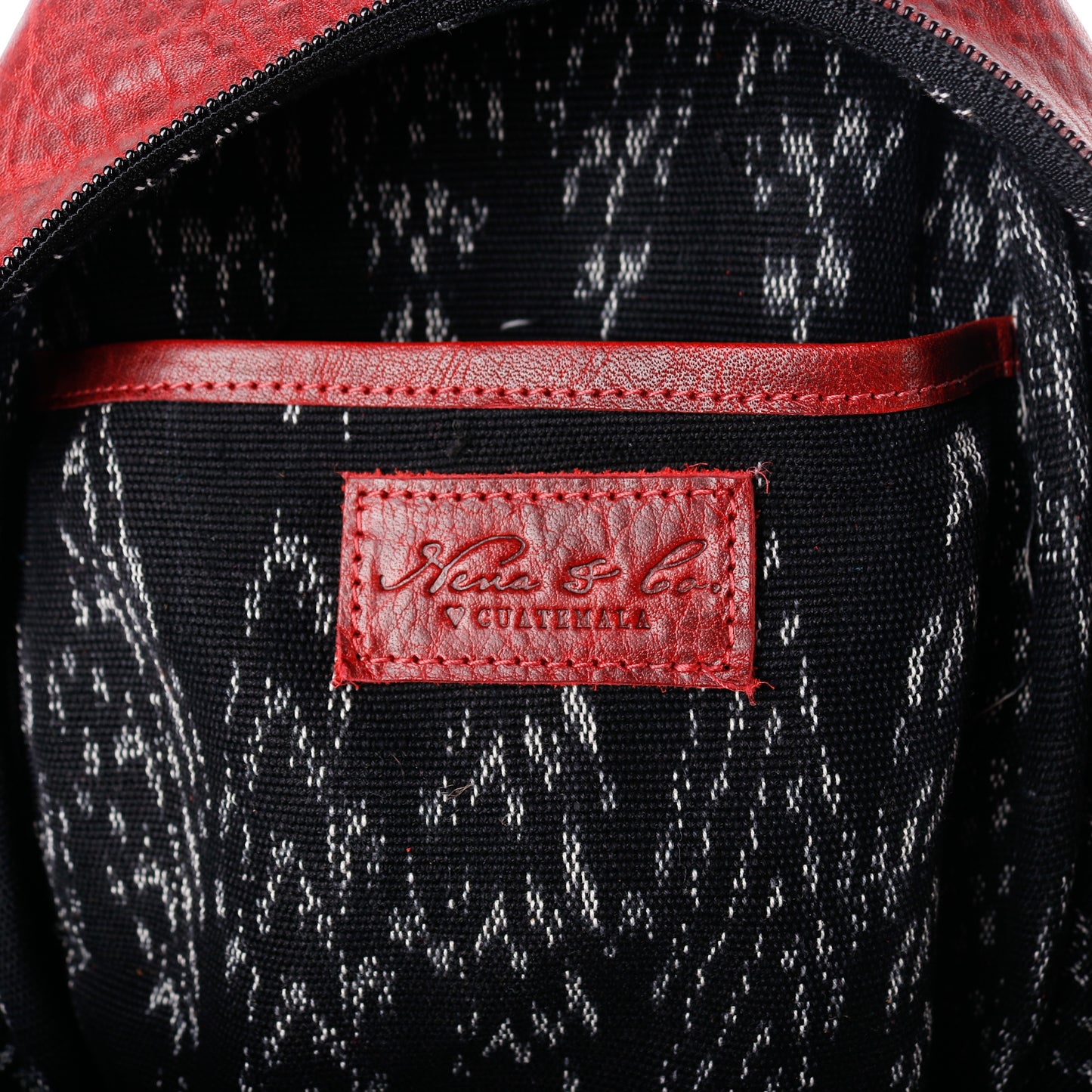 CROSSBODY SLING 2.0 - LARGE - FULL LEATHER - SAFFRON