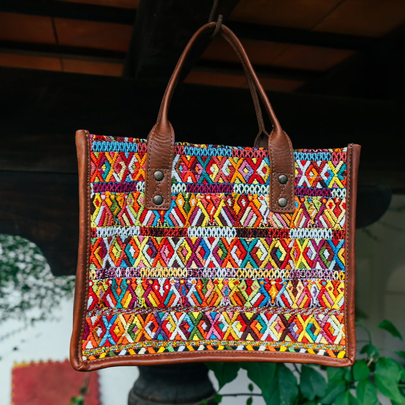 MEDIUM PERFECT TRAVEL TOTE - OOAK - AUBURN - NO. 12577