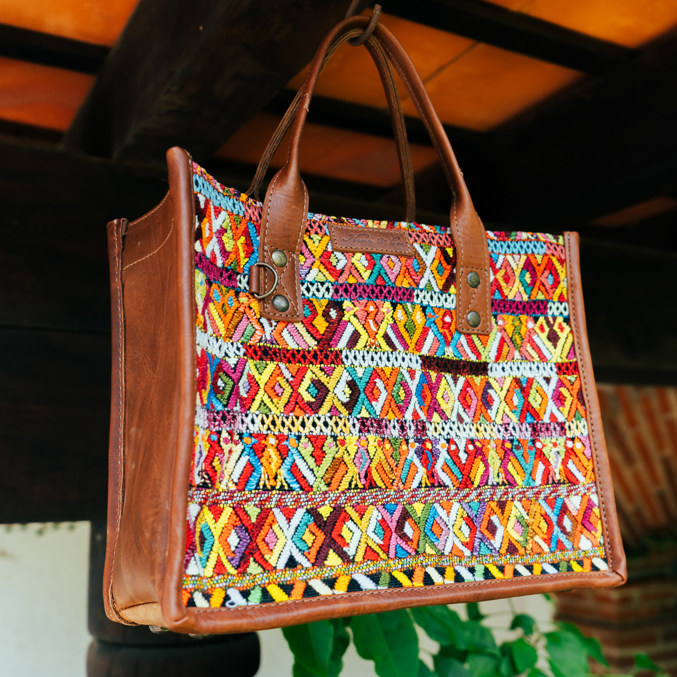MEDIUM PERFECT TRAVEL TOTE - OOAK - AUBURN - NO. 12577