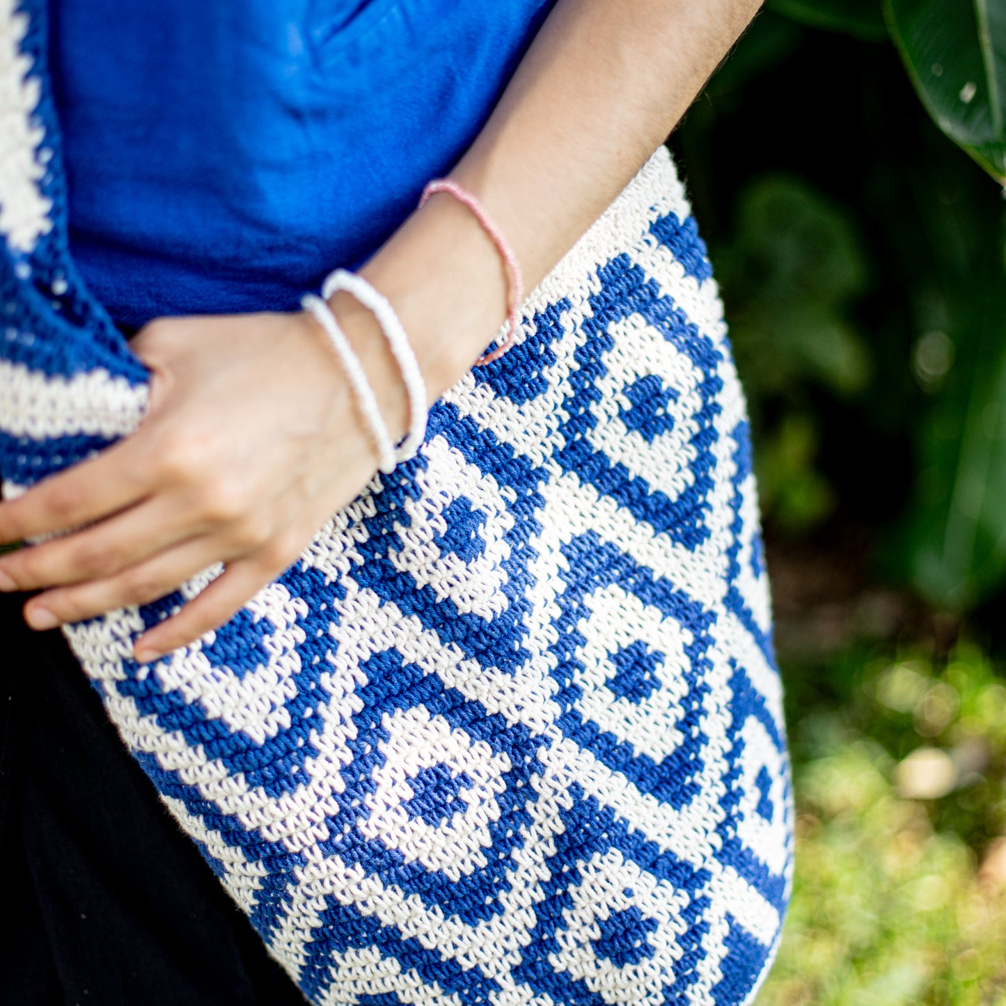 CROCHETED SHOULDER BAG - NO. 18218