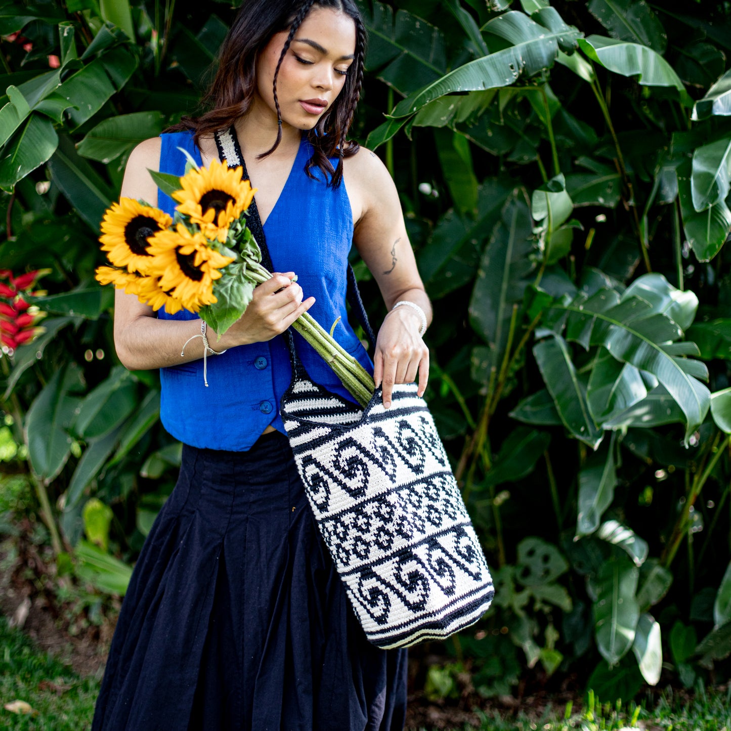 CROCHETED SHOULDER BAG - NO. 18228