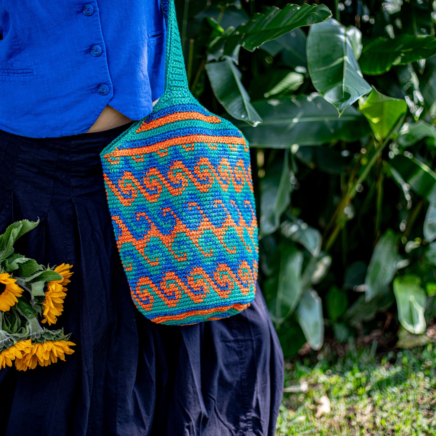 CROCHETED SHOULDER BAG - NO. 18225