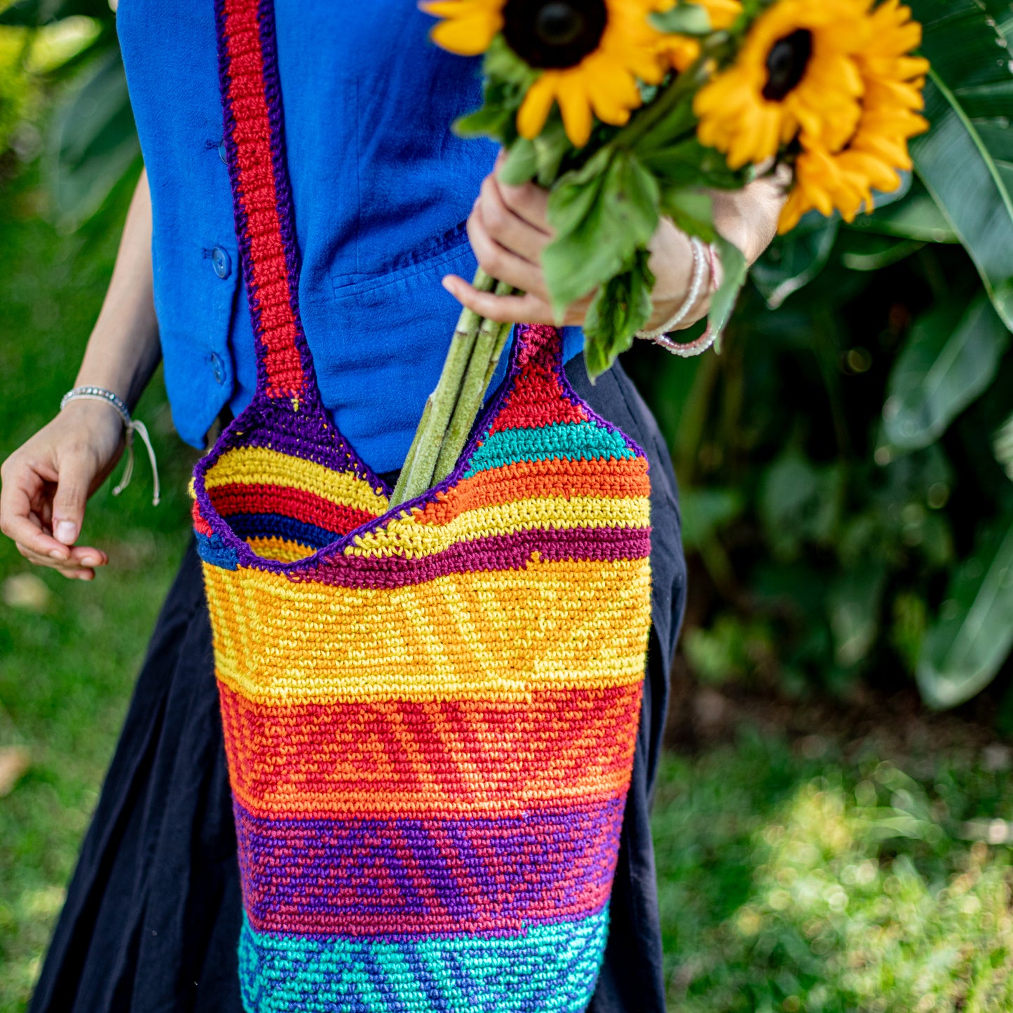 CROCHETED SHOULDER BAG - NO. 18223