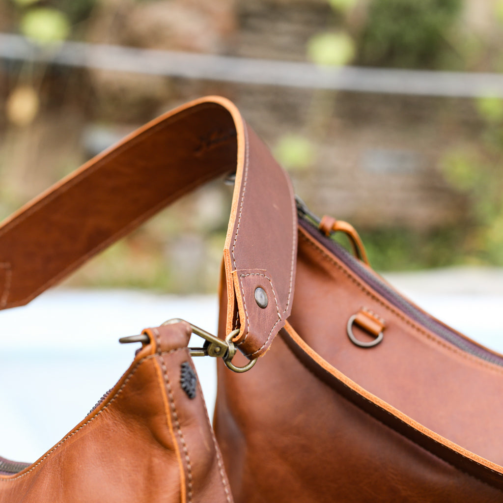 SMALL PENELOPE BAG - FULL LEATHER - CAFE