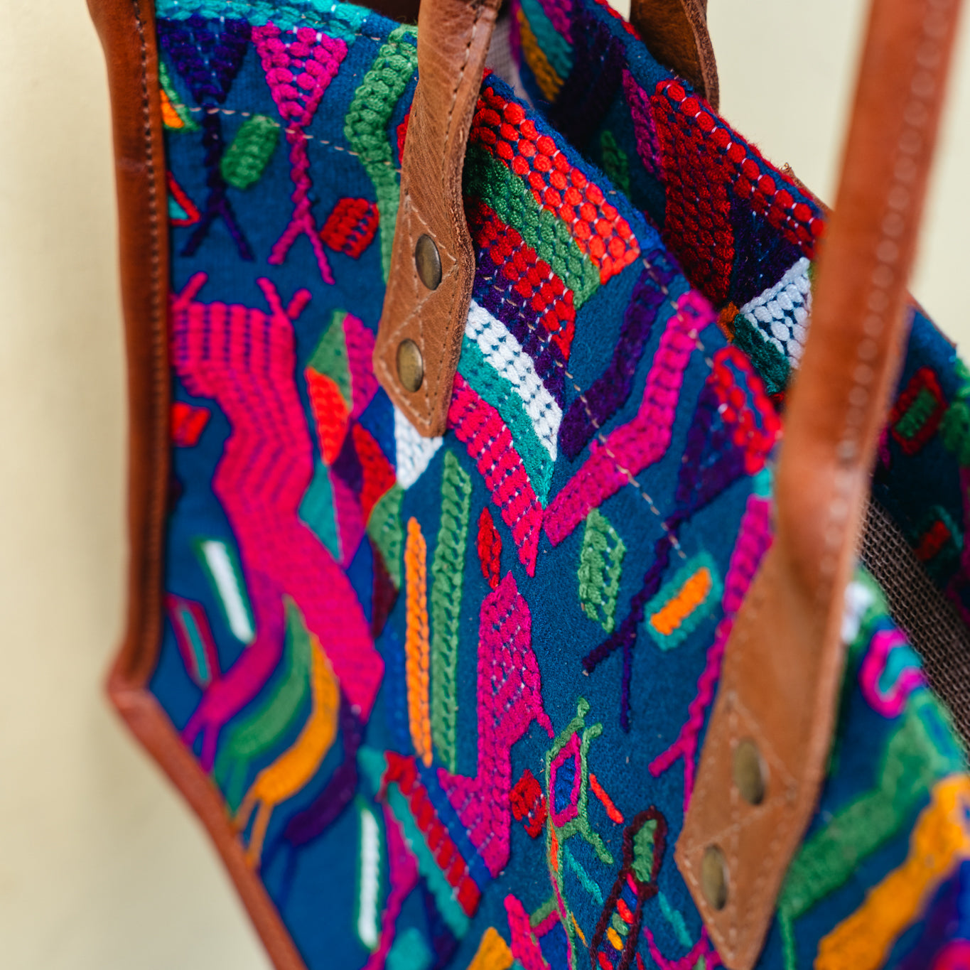 MEDIUM PERFECT TRAVEL TOTE - OOAK - AUBURN - NO. 12583