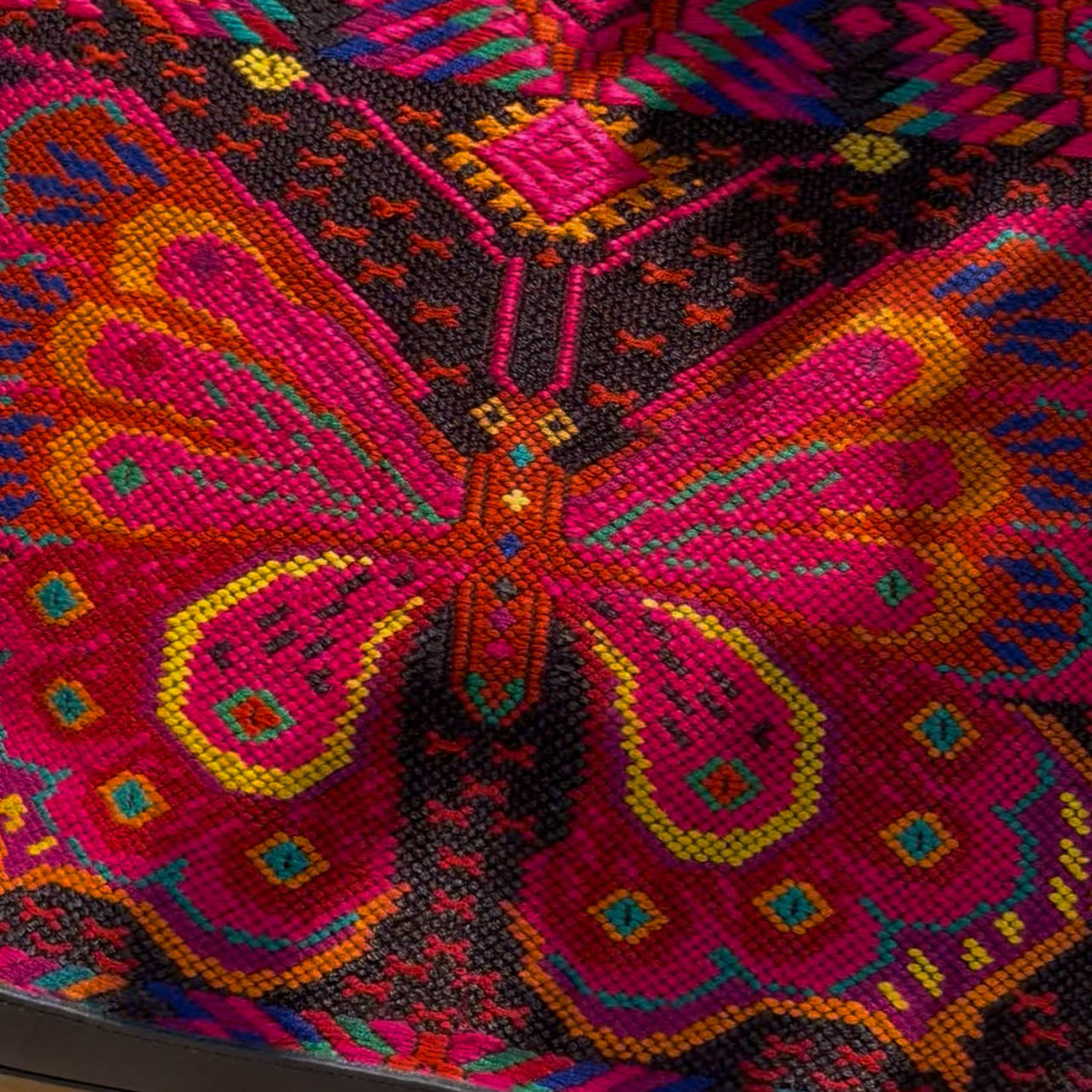PERFECT OVERNIGHTER - BUTTERFLY HUIPIL - BLACK - NO. 15955