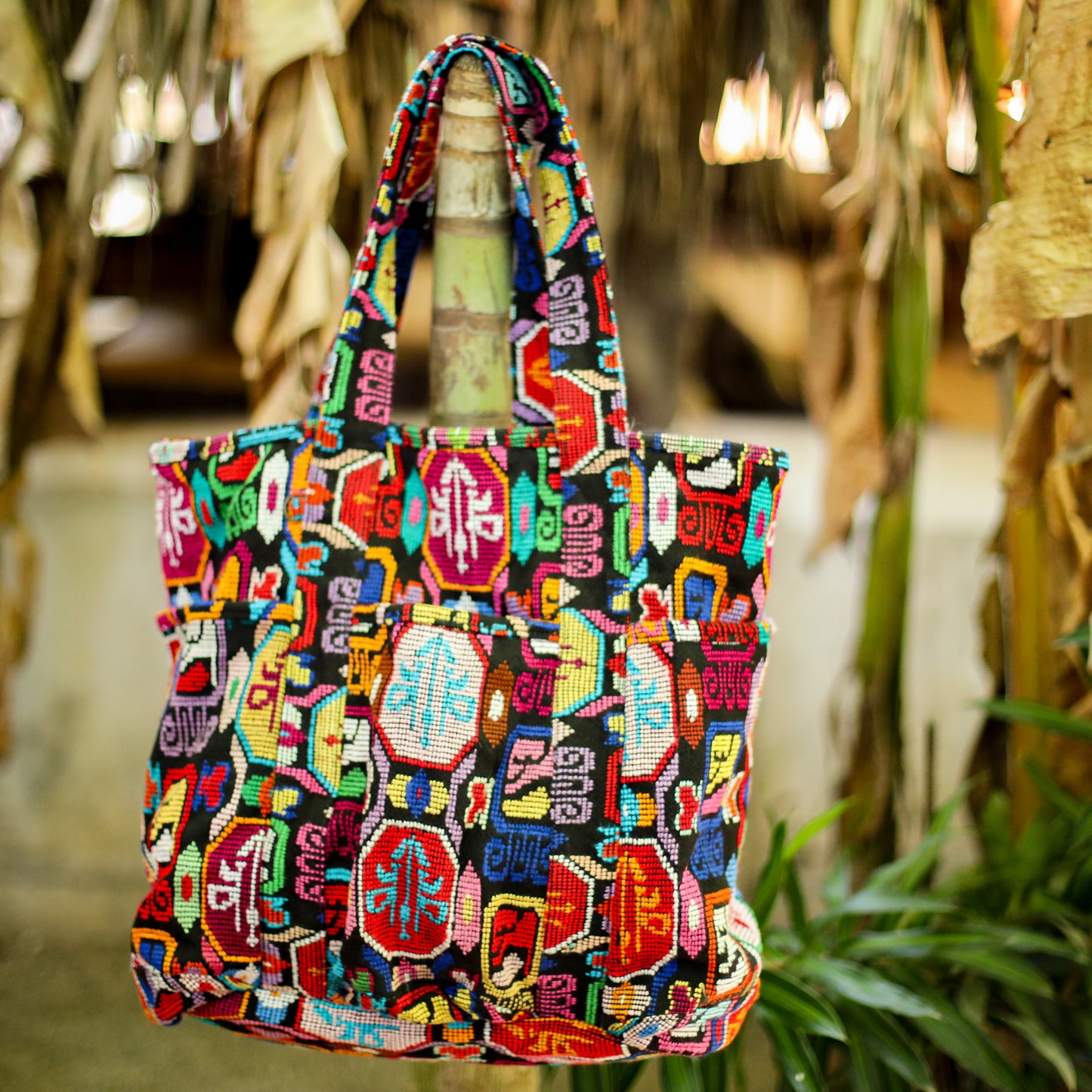 SANTI TOTE - VINTAGE ZUNIL - NO. 18709