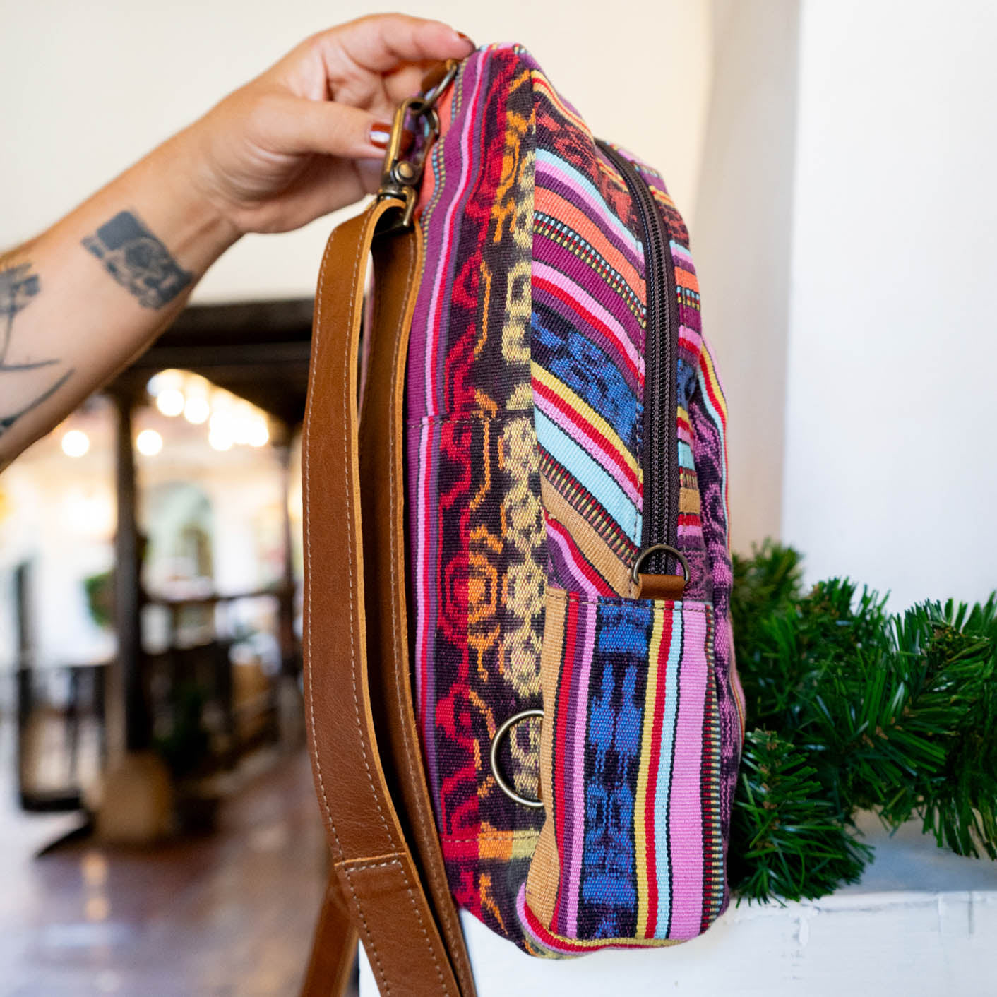 CROSSBODY SLING - CORTE - CAFE - NO. 14863