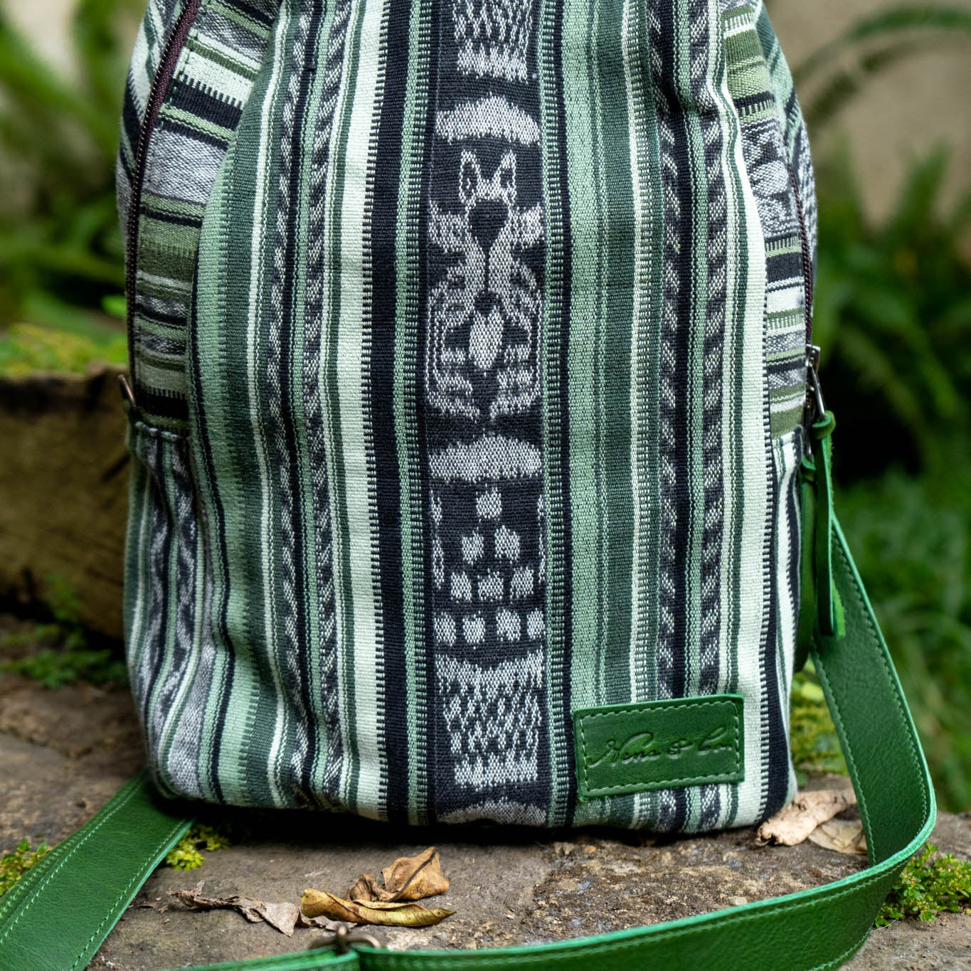 LARGE CROSSBODY SLING - CORTE - EMERALD - NO. 14872