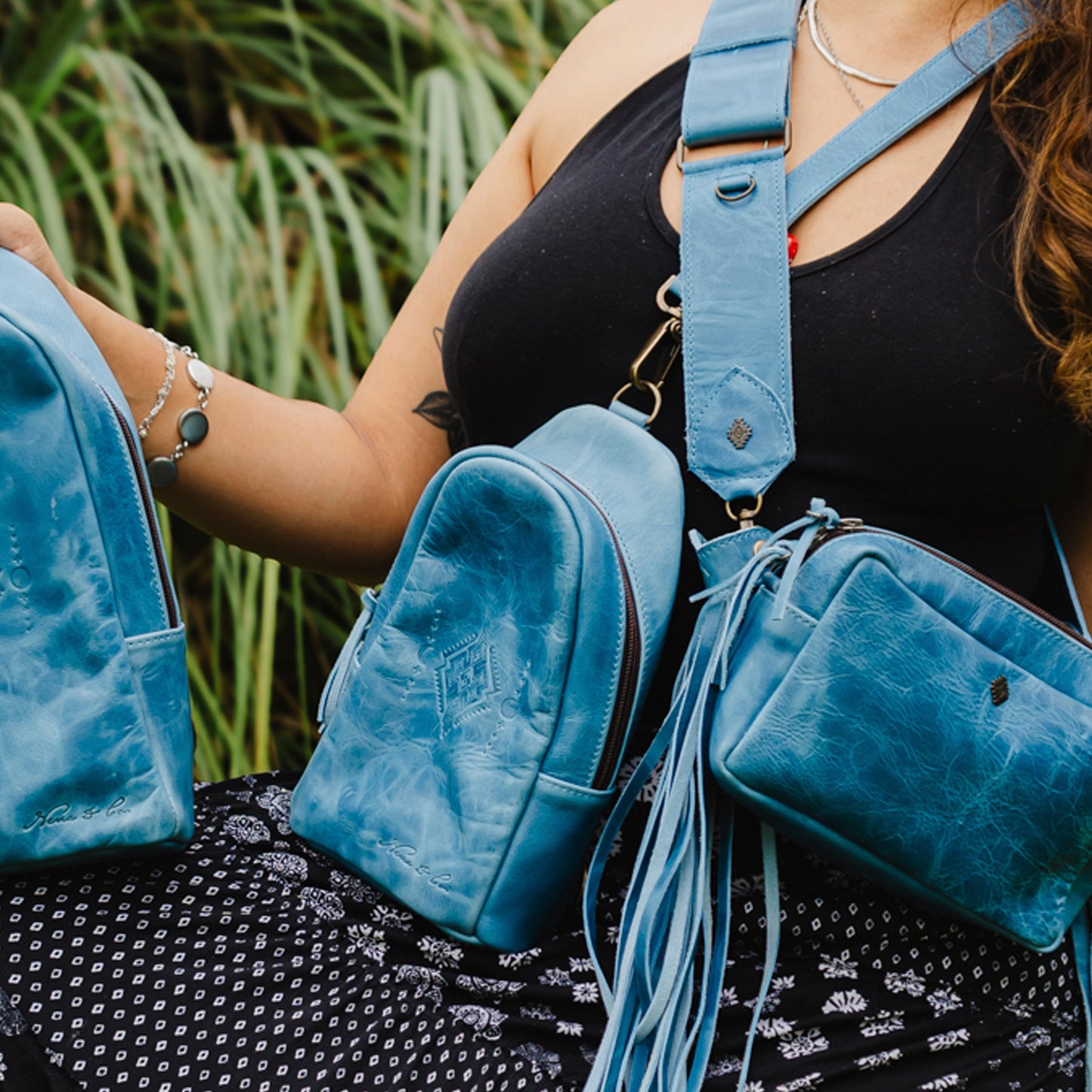 SMALL 2.0 CROSSBODY SLING - FULL LEATHER - CERULEAN