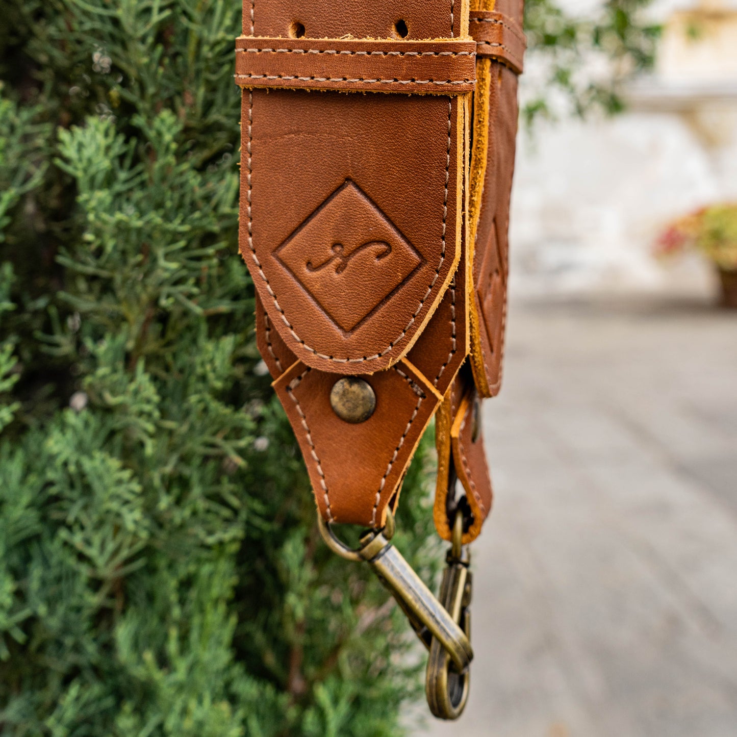 DOUBLE BUCKLE BACKPACK STRAP SET - CAFE