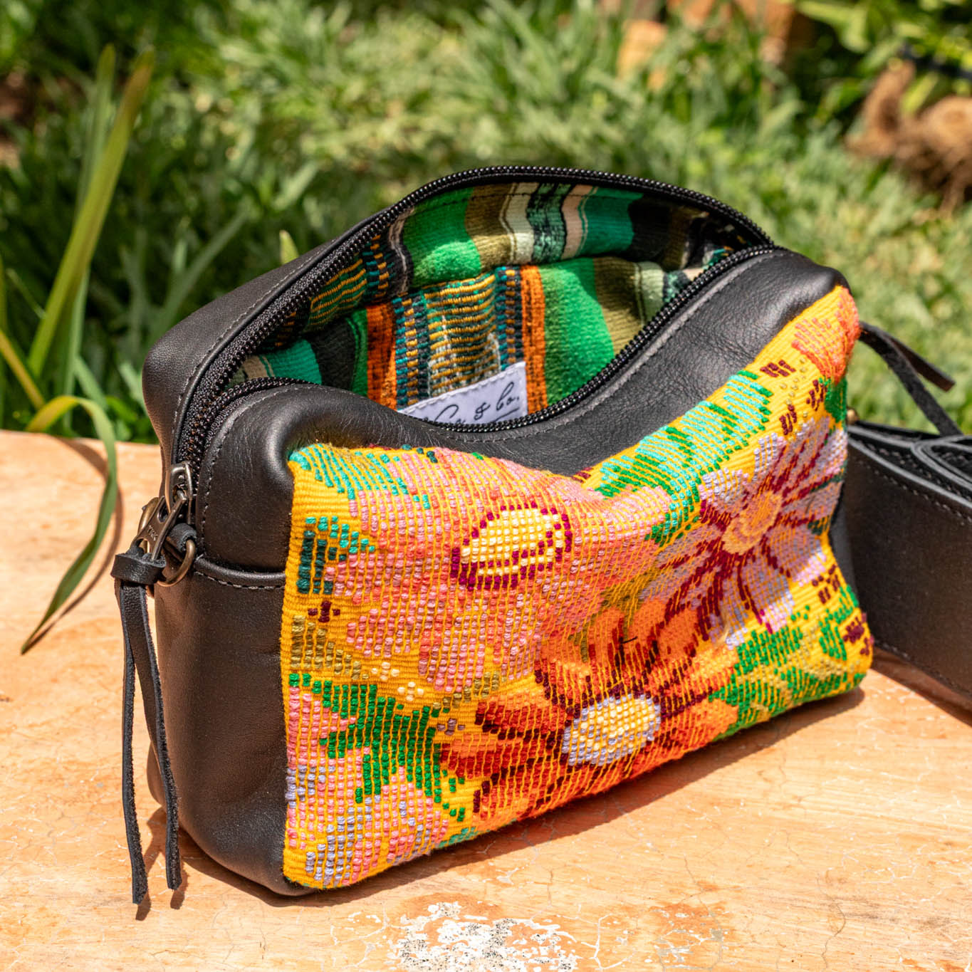 H&S WANDER SET - 3 FLORAL PANEL - BLACK - NO. 16685