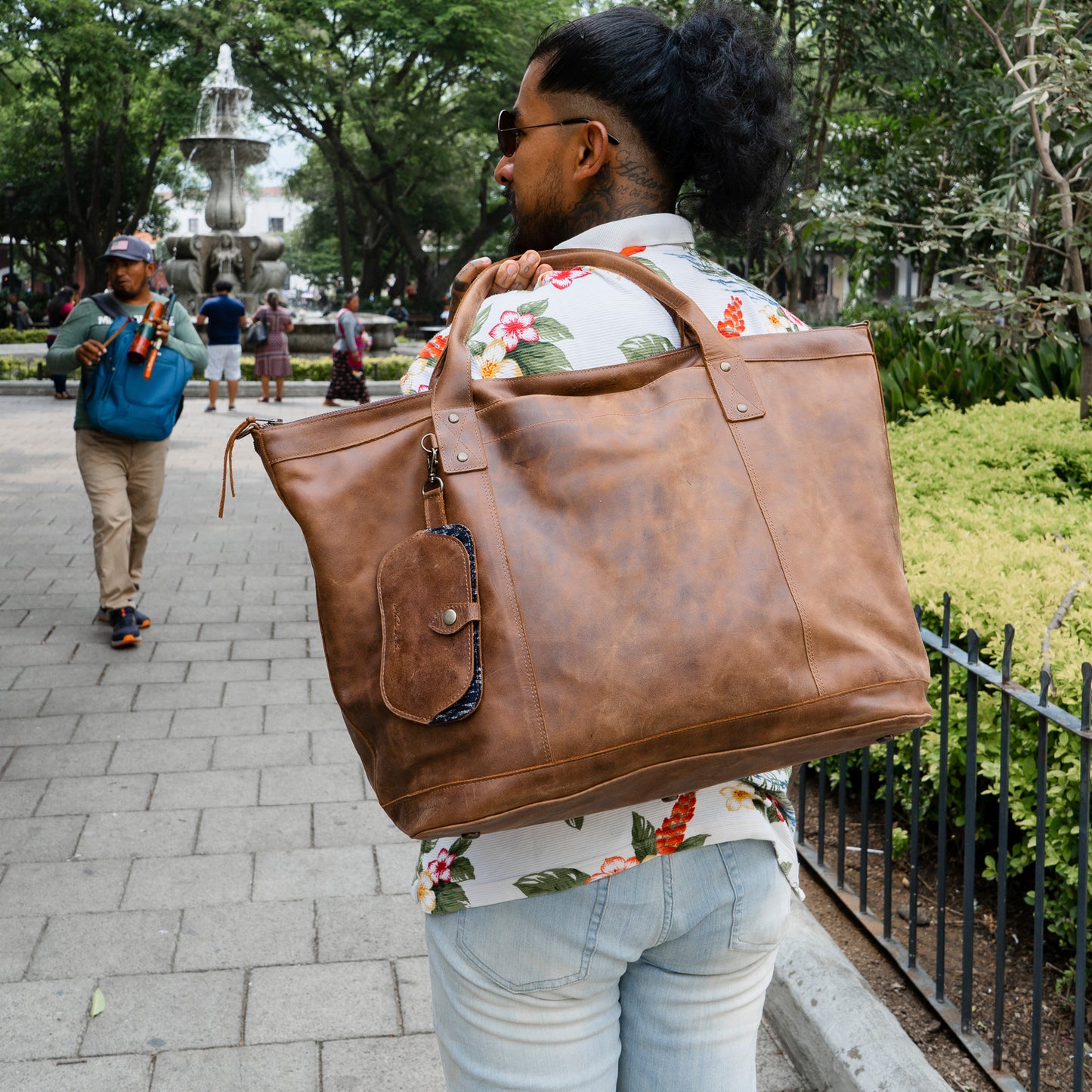 THE PERFECT WEEKENDER - FULL LEATHER - CAOBA