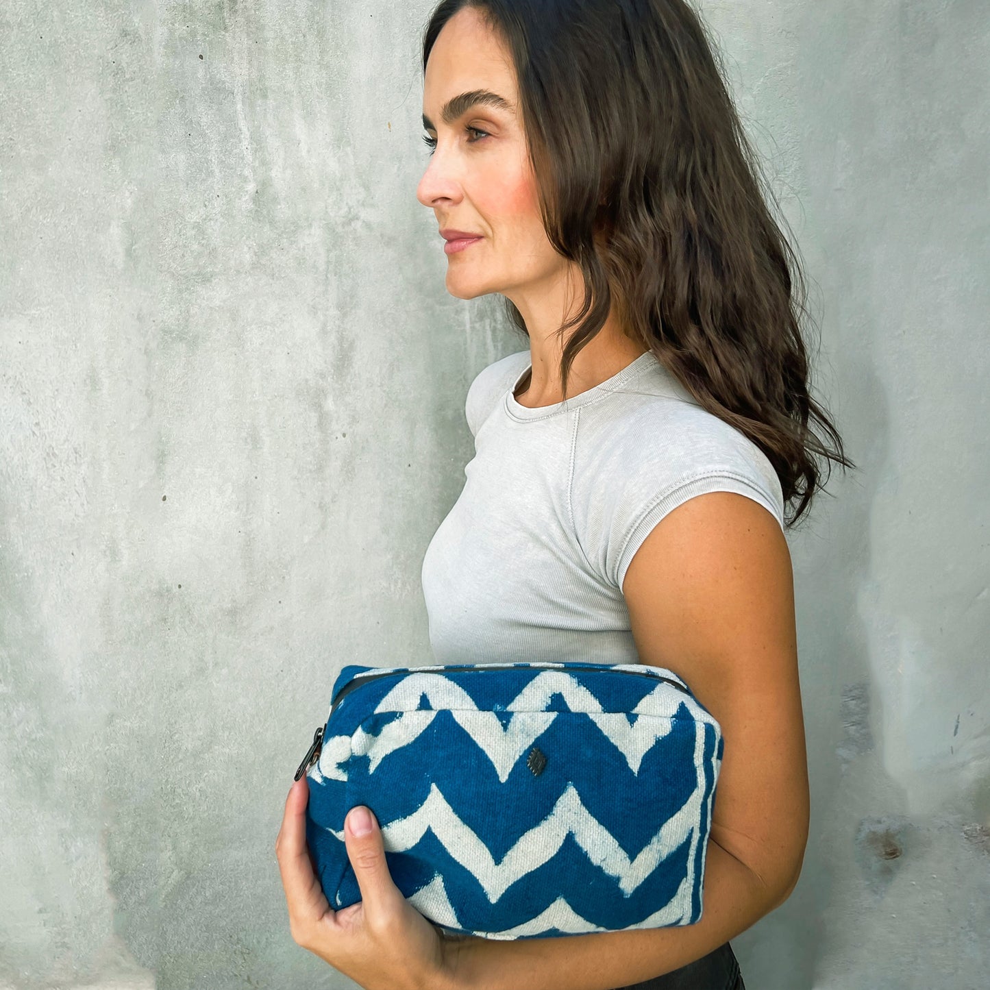 THE PERFECT WET BAG - SMALL - CHEVRON INDIGO MUD CLOTH