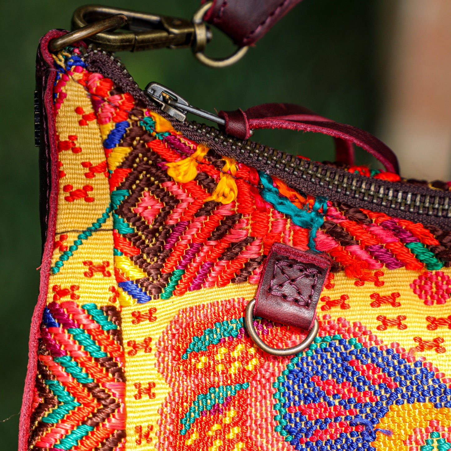 SMALL PENELOPE BAG - OOAK HUIPIL - VINO TINTO - NO. 201546