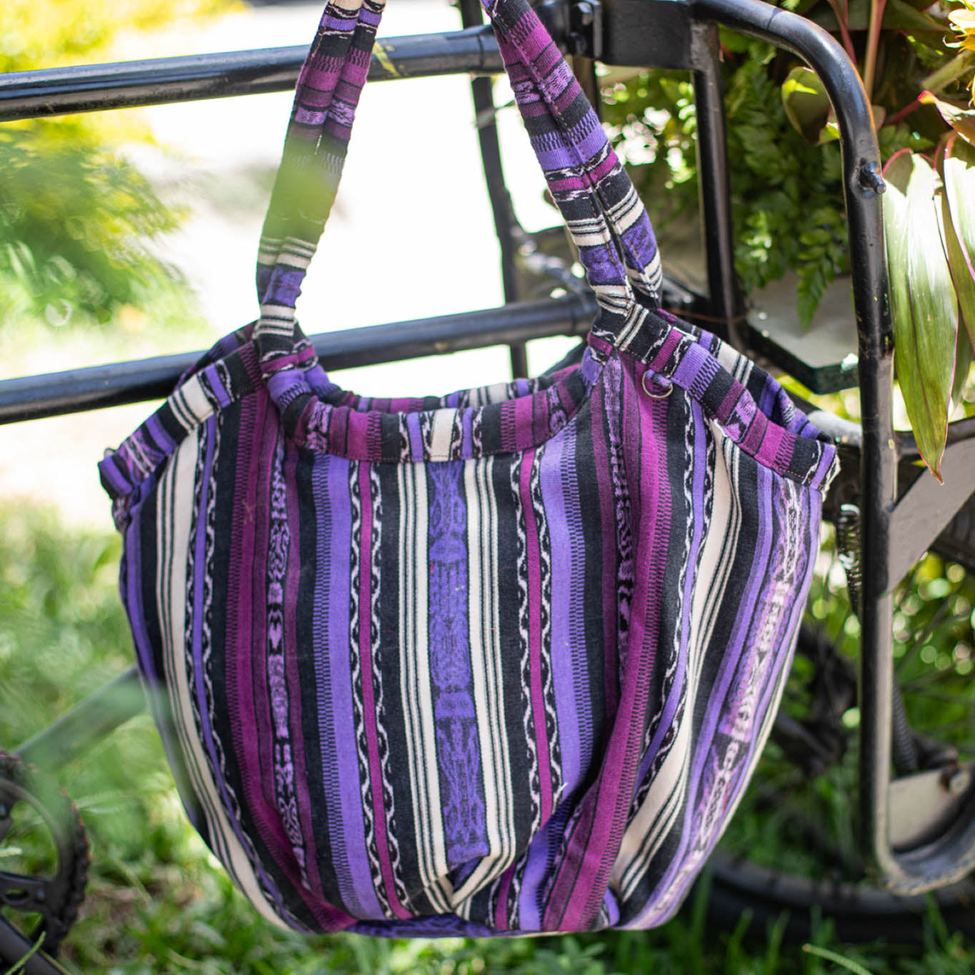 MEDIUM VOYAGER BAG - CORTE - NO. 17287