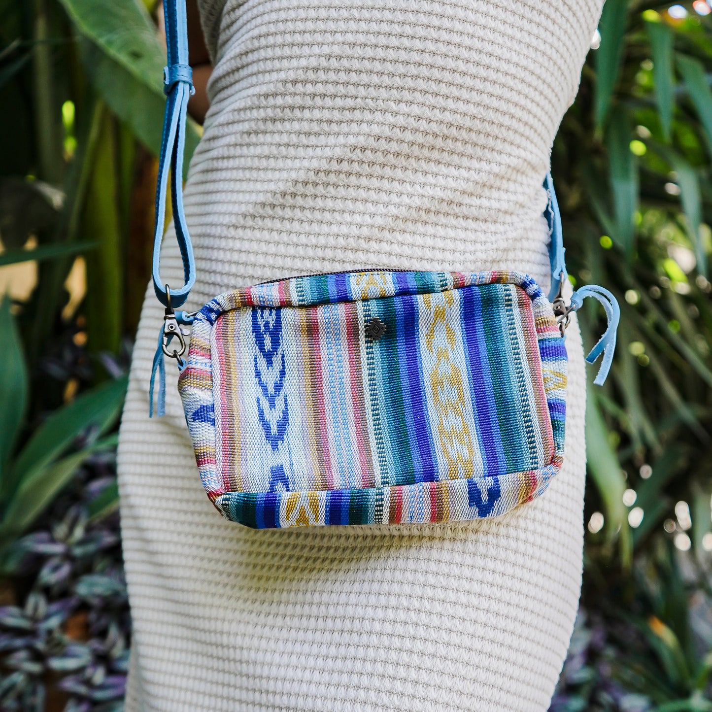 WANDER CROSSBODY BAG - DUNA AZUL - CERULEAN