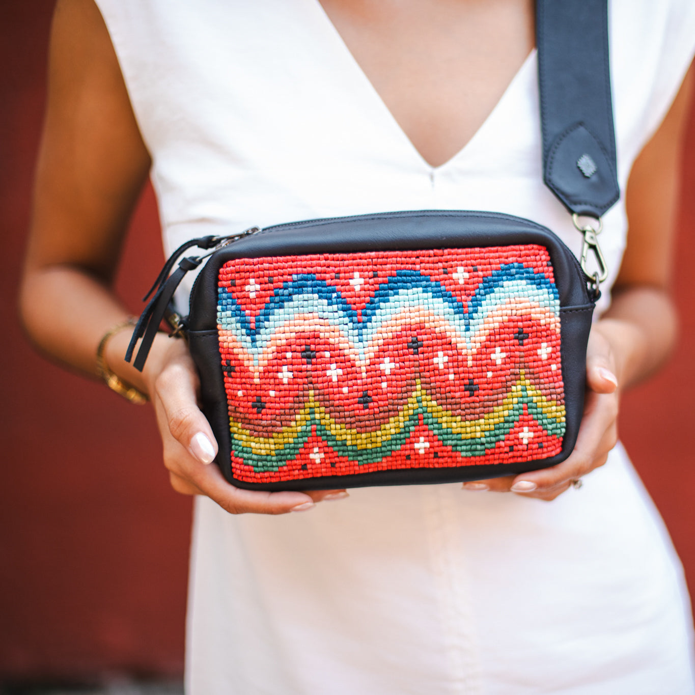 WANDER CROSSBODY SET - H&S BEADED PANEL - JAVANA - BLACK