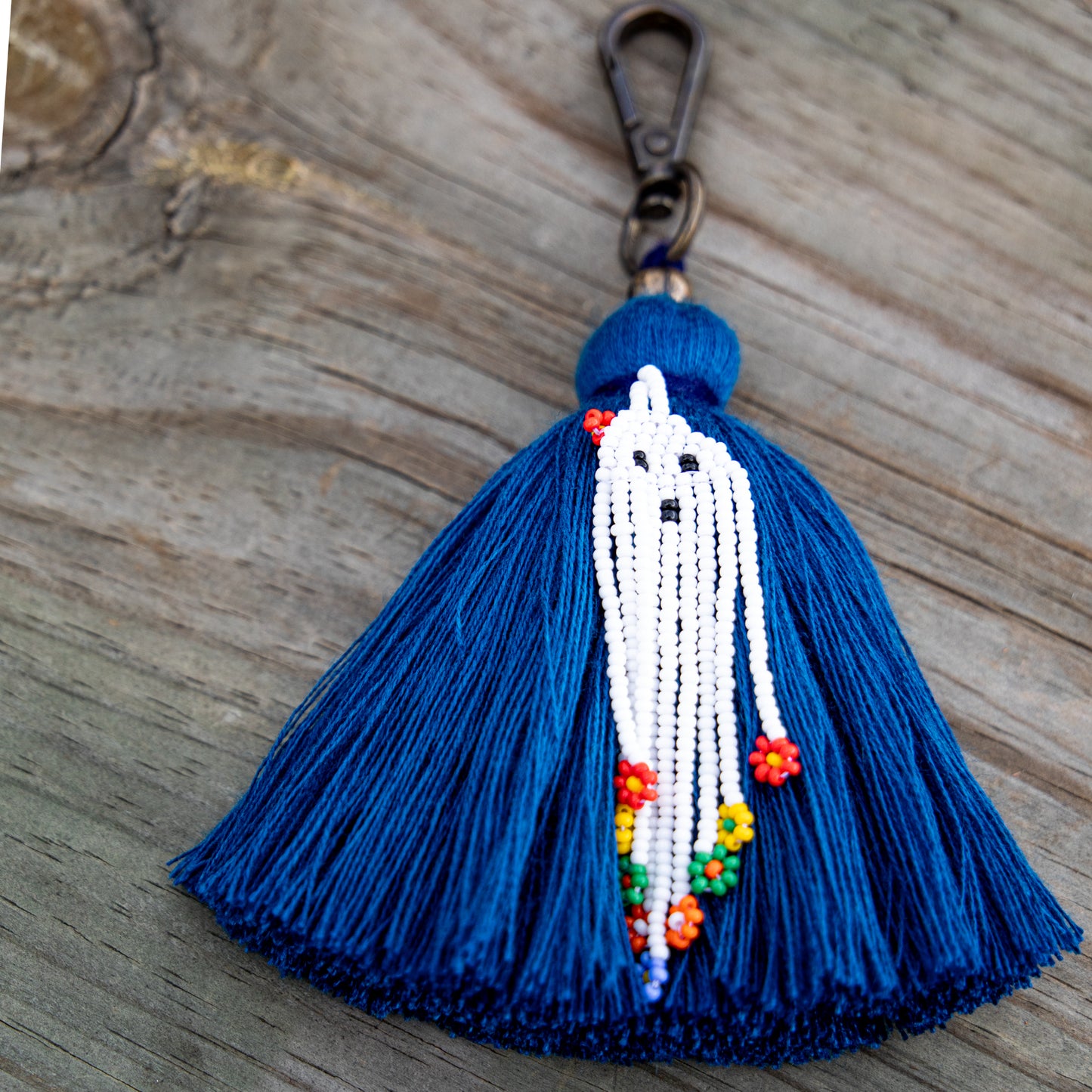 CLASSIC TASSEL - BEADED GHOST
