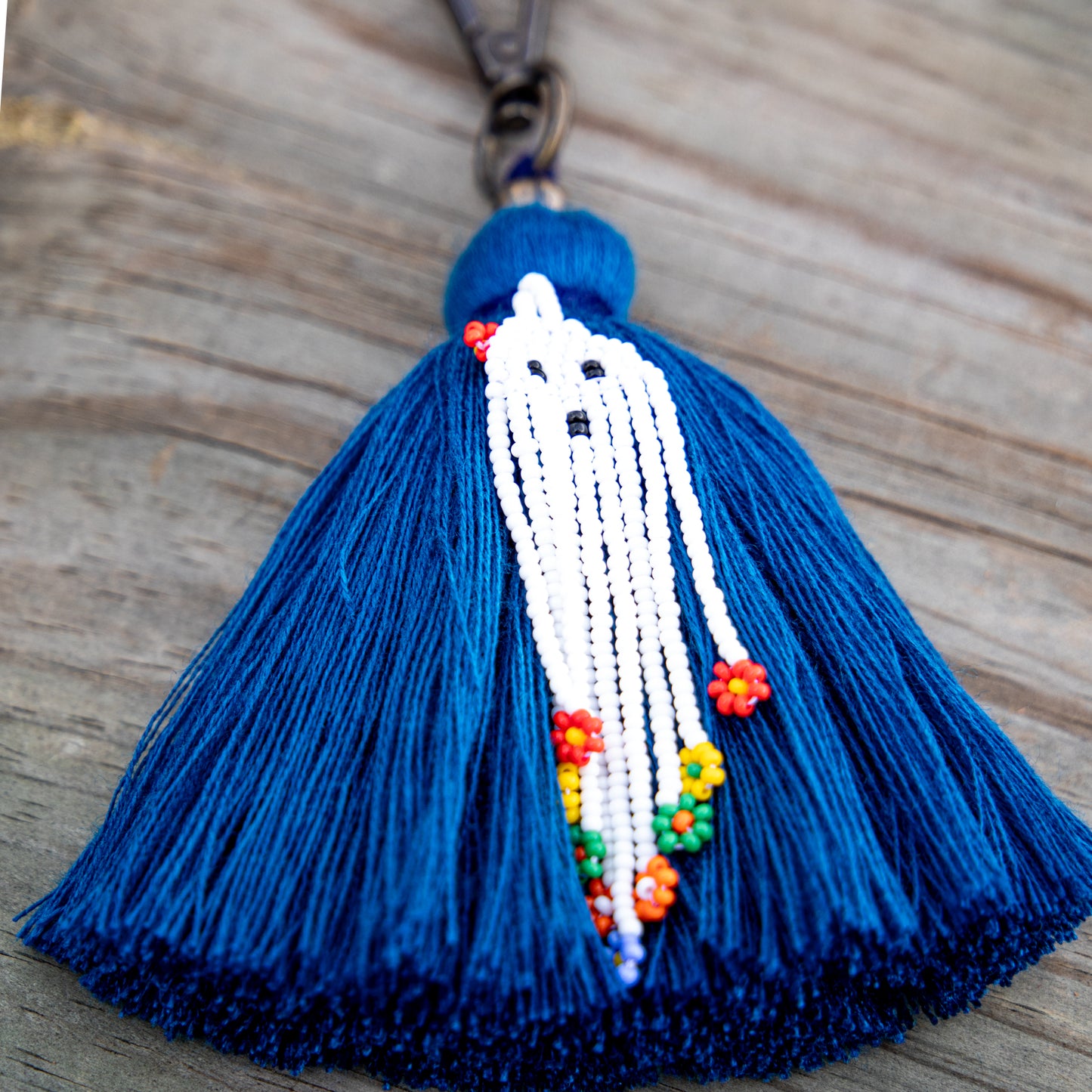 CLASSIC TASSEL - BEADED GHOST