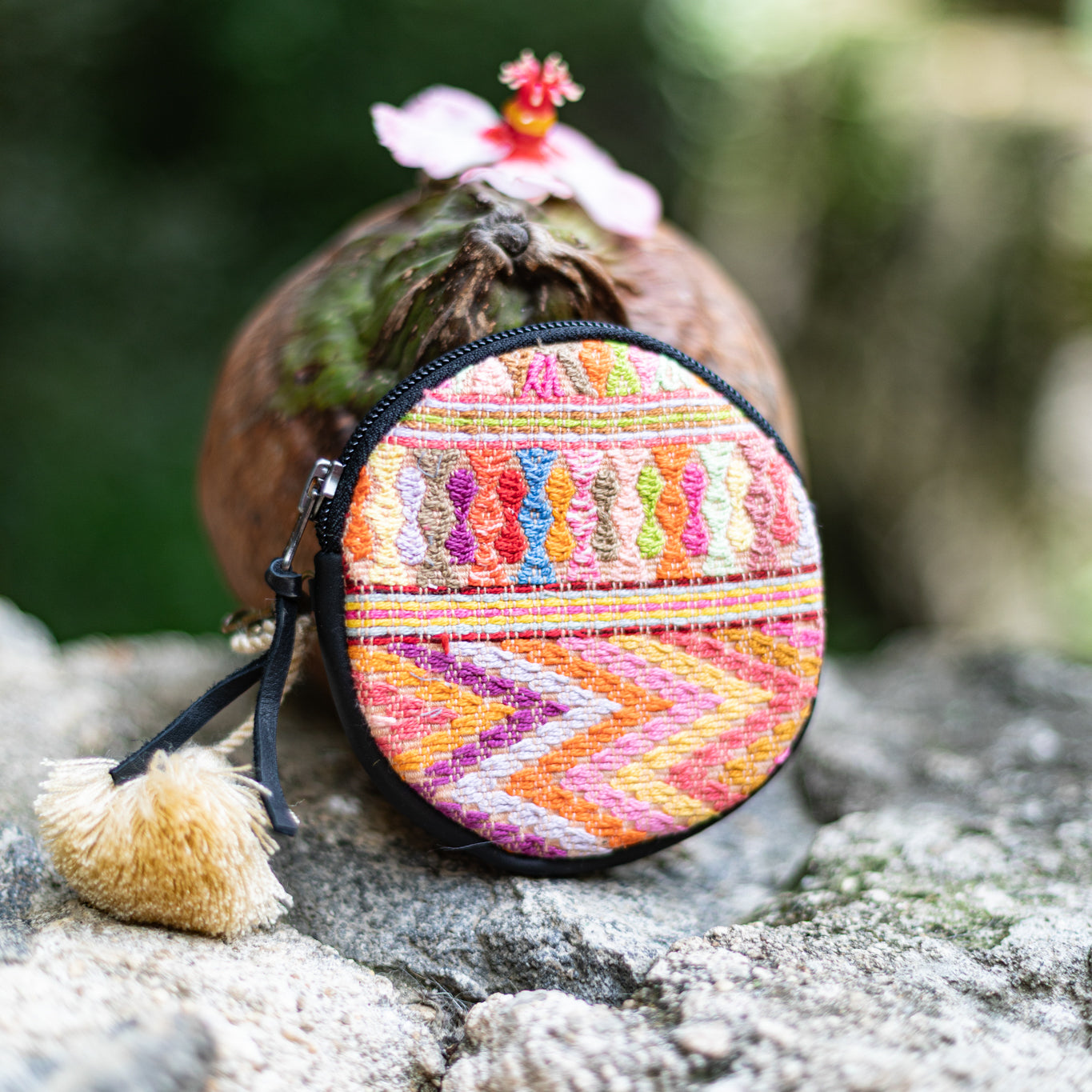 CIRCLE COIN PURSE - OOAK HUIPIL - BLACK - NO. 17530