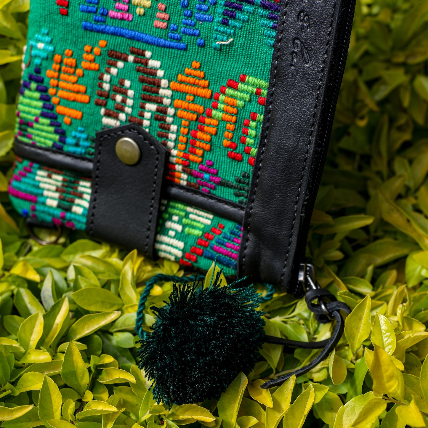 EVERYTHING CLUTCH - OOAK HUIPIL - BLACK - NO. 19190