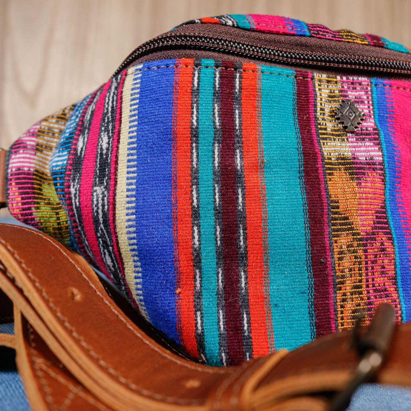 FANCY POUCH - VINTAGE CORTE - CAFE - NO. 16322