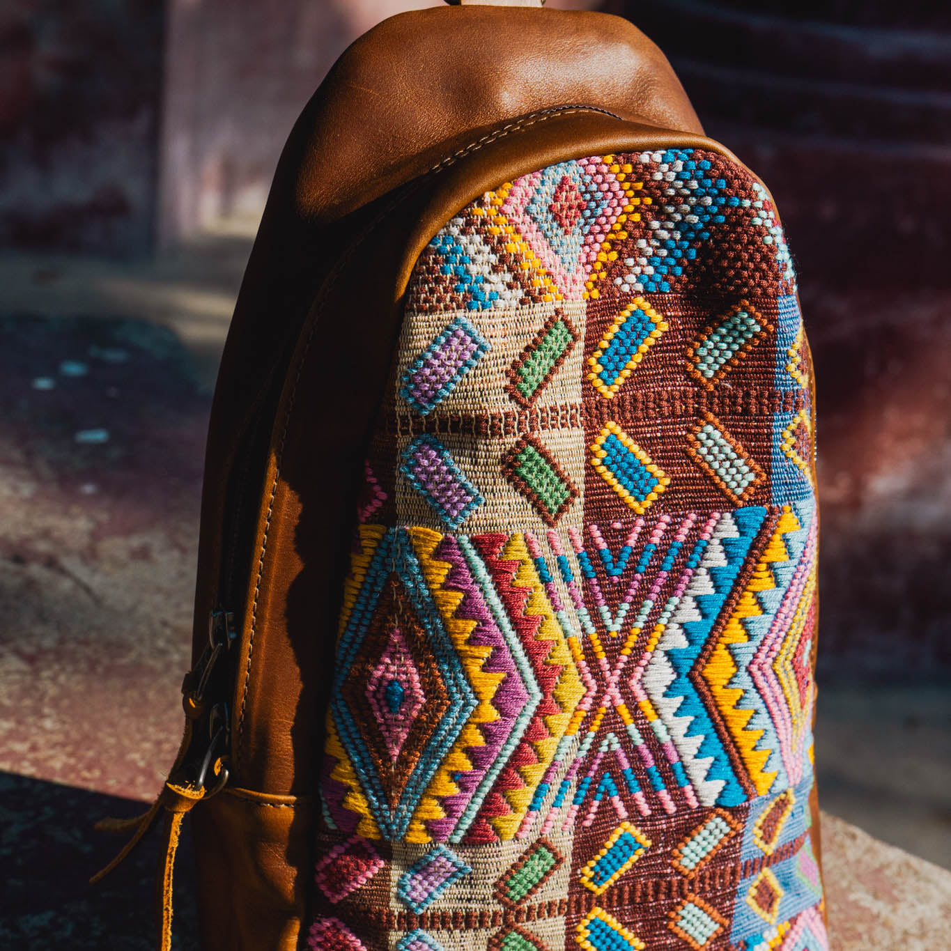 2.0 CROSSBODY SLING - H&S WHEAT - CAFE - NO. 15401